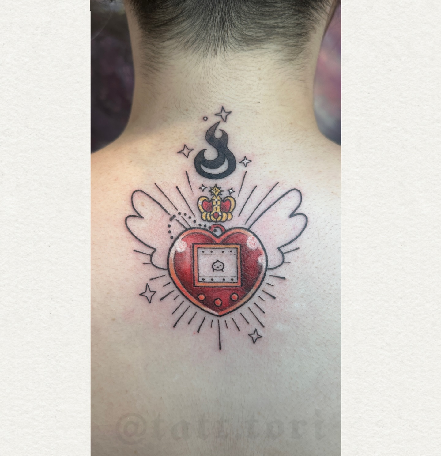 Heart with crown American traditional tattoo on the back by 𝔱𝔬𝔯𝔦