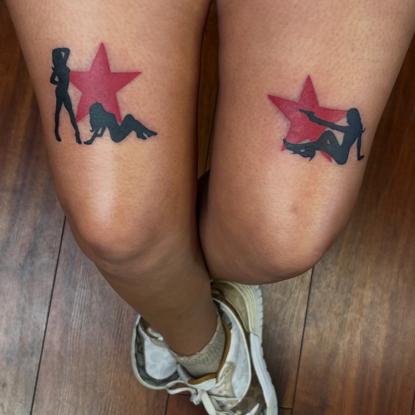 Star with silhouettes black and grey tattoo on the thigh by 🇲🇽 Kiki