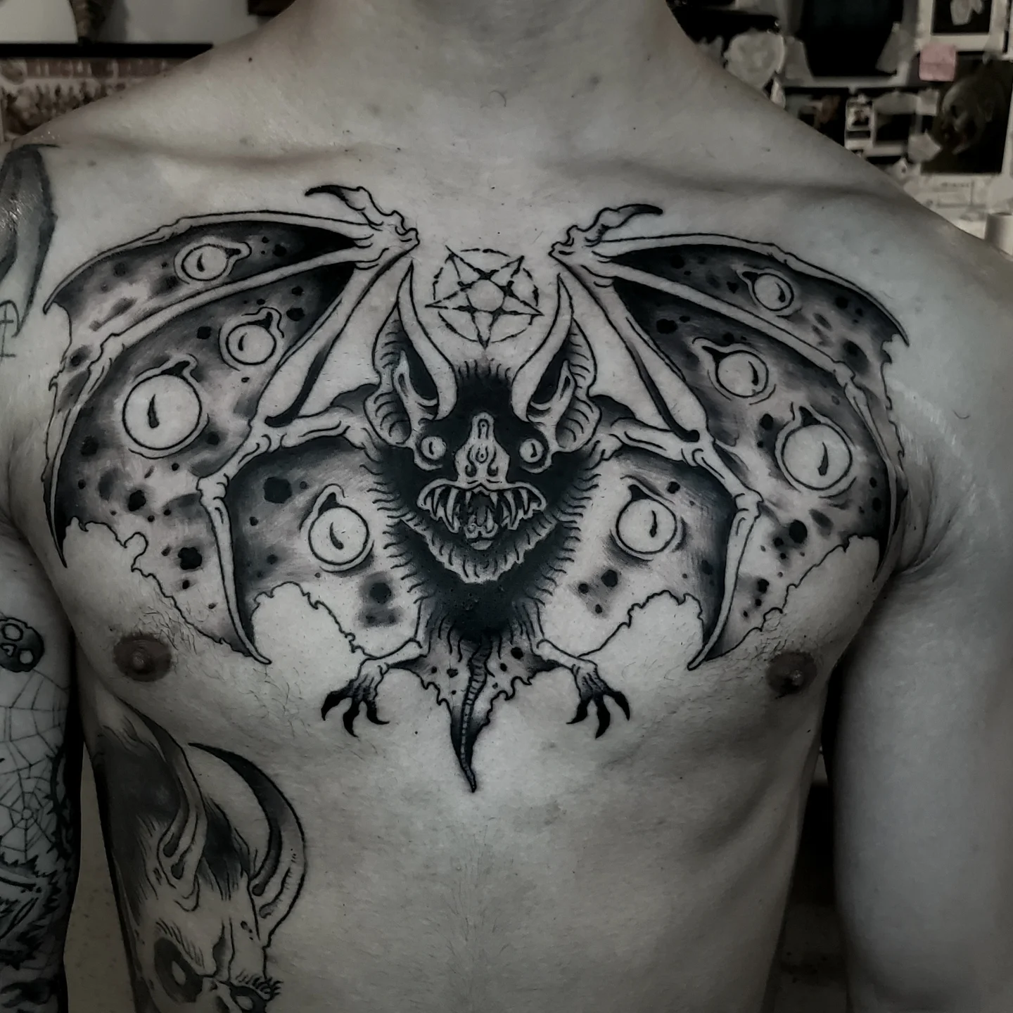 Tattoo by @the.sprouler โ black_and_grey, geometric