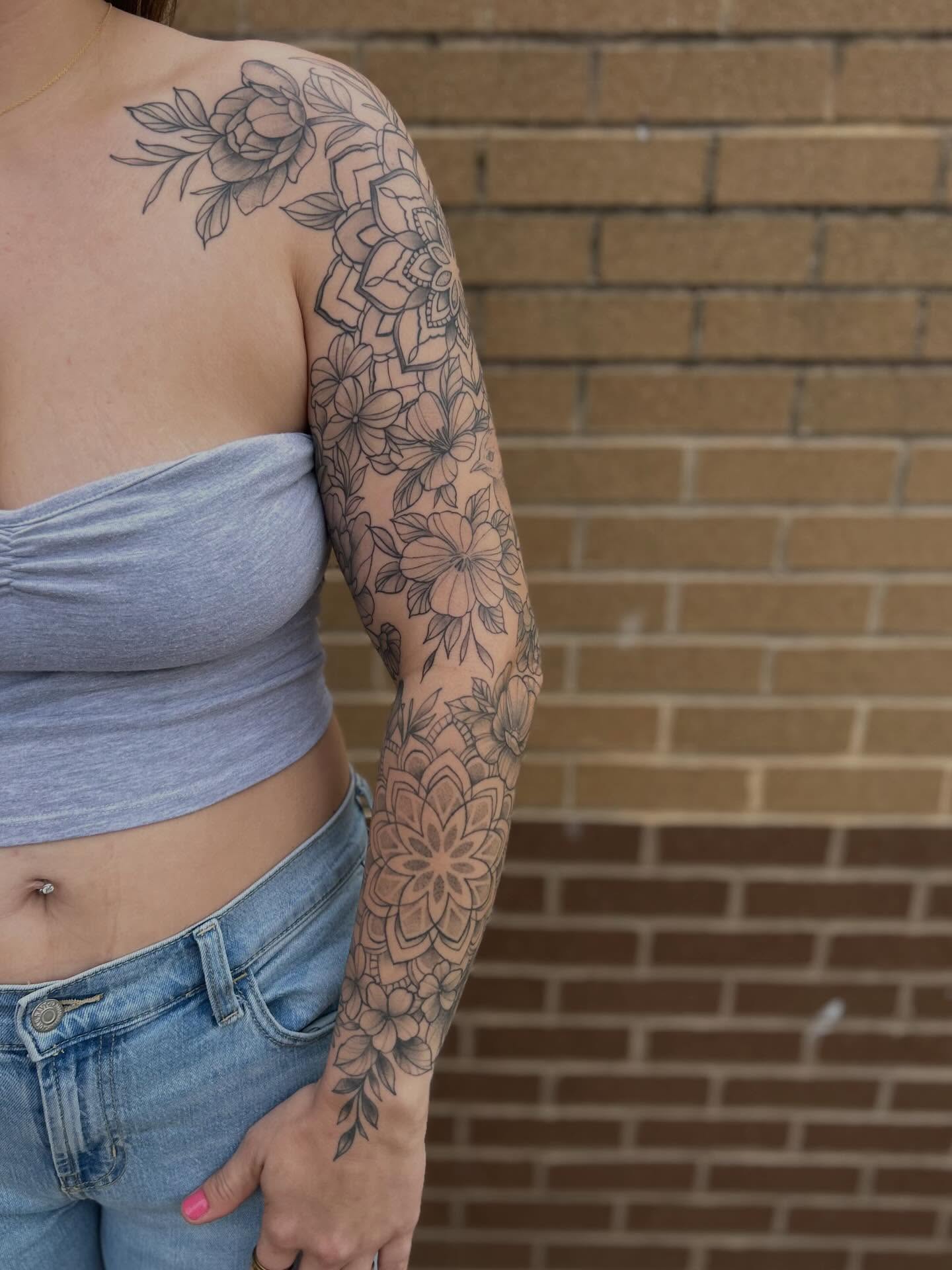 Tattoo by @samibattle — black_and_grey, geometric