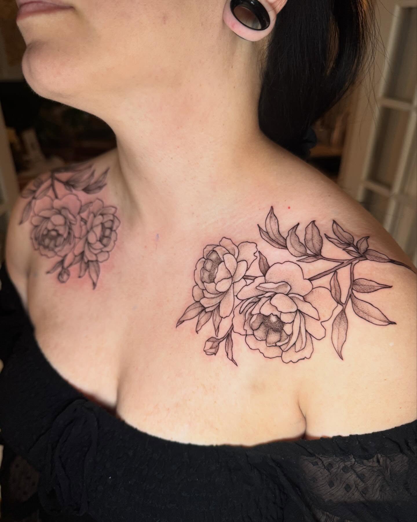Tattoo by @alexcioppitattoos — black_and_grey