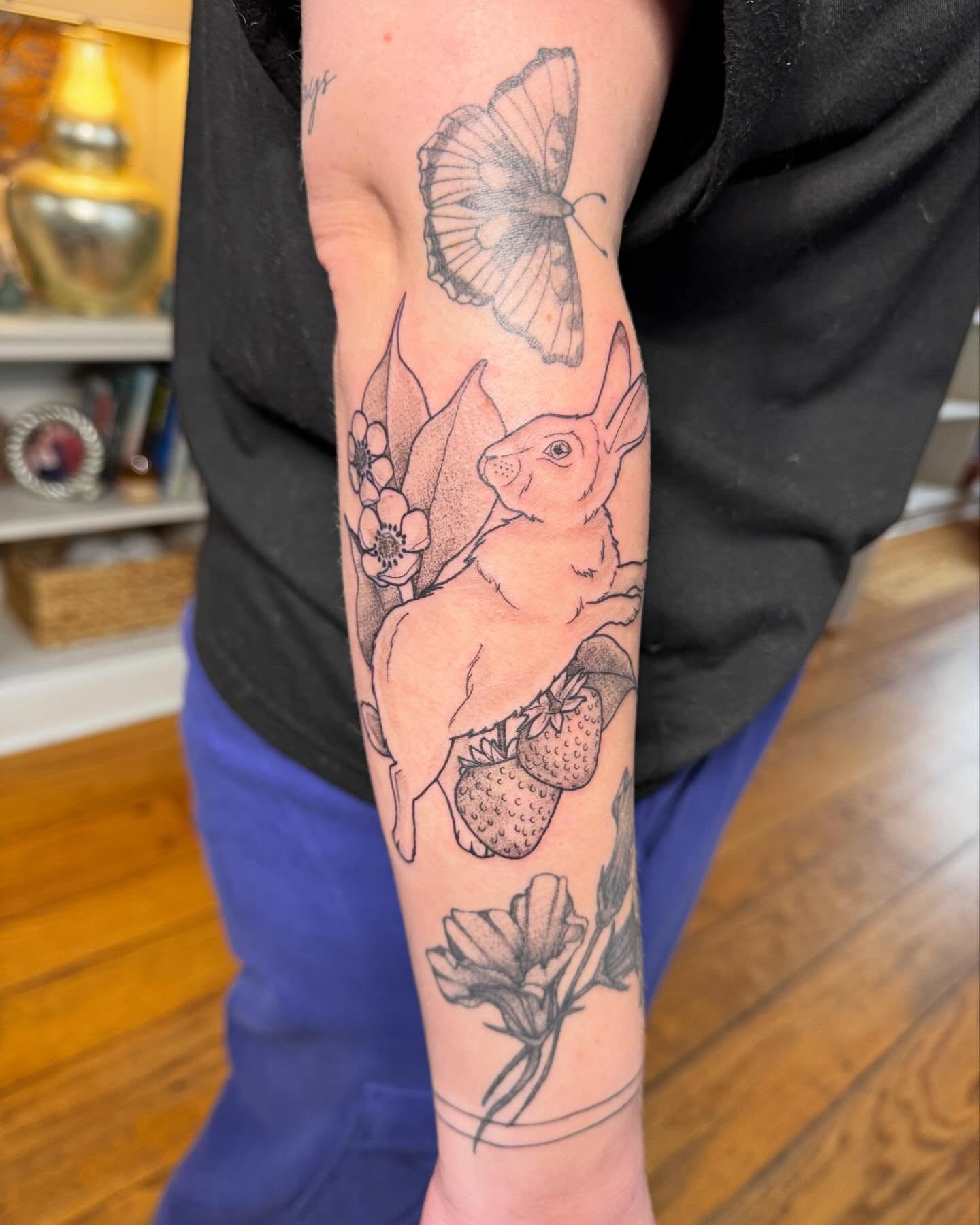 Tattoo by @alexcioppitattoos — black_and_grey, realism