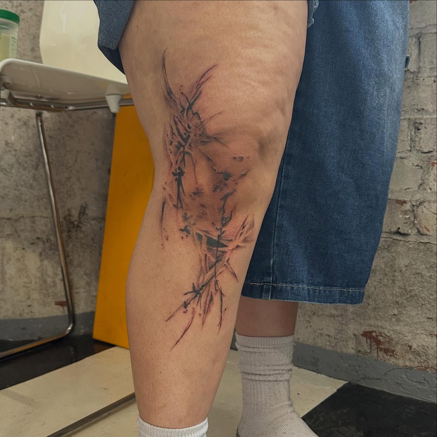 Bamboo dotwork tattoo on the thigh by Jules🕯️