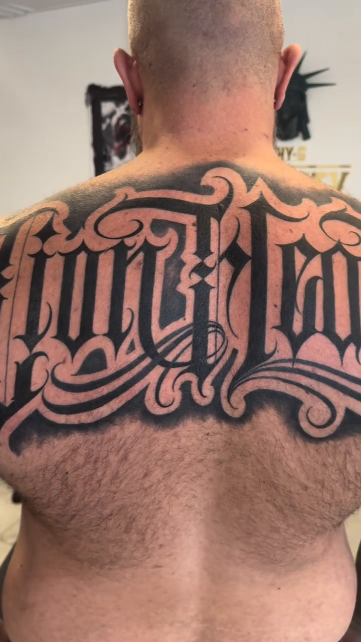 Full back script tattoo Chicano tattoo on the back by 𝕾𝖈𝖗𝖎𝖕𝖙 𝕾𝖕𝖊𝖈𝖎𝖆𝖑𝖎𝖘𝖙