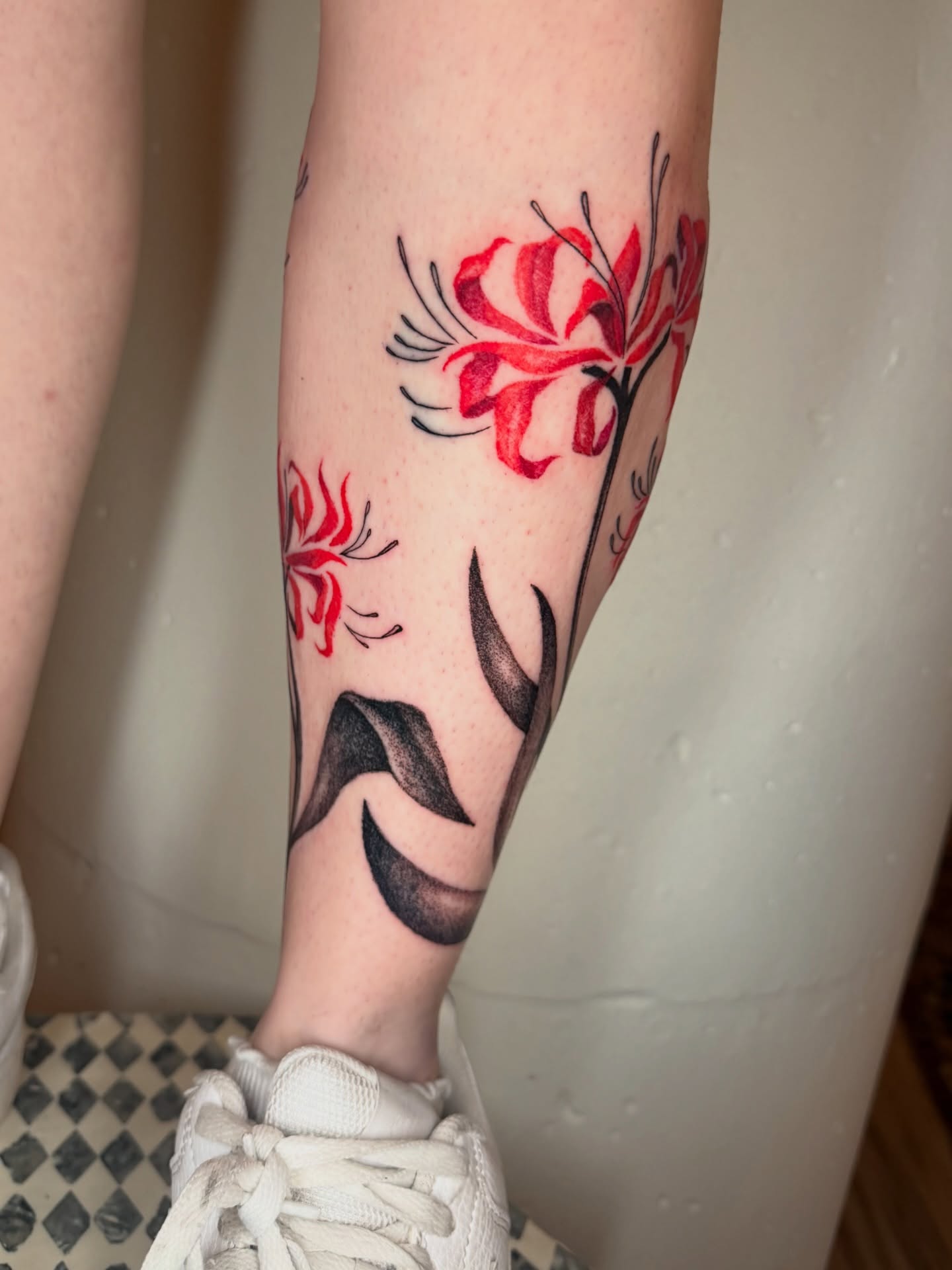 Tattoo by @thepinklady.tattoos — black_and_grey