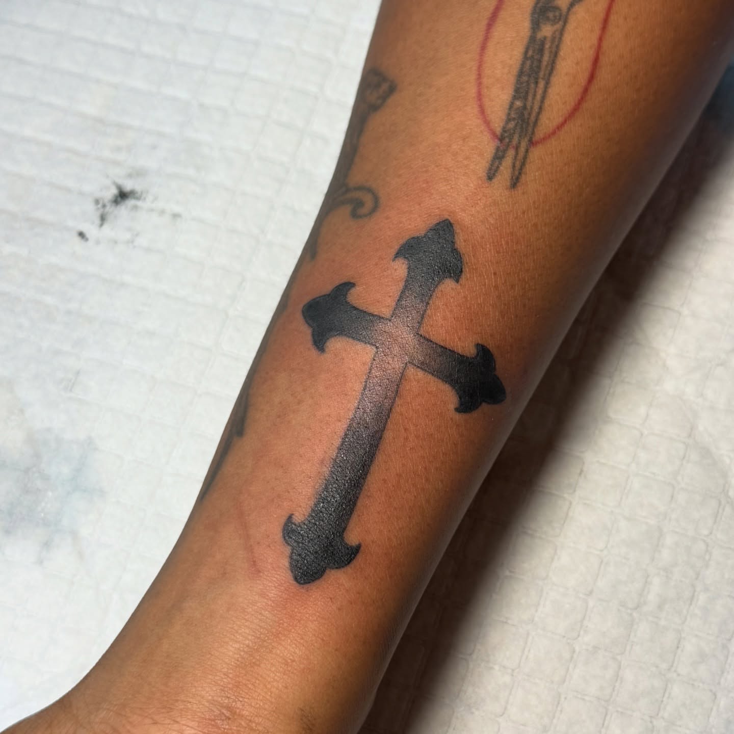 Tattoo by @shoppertattoo — black_and_grey