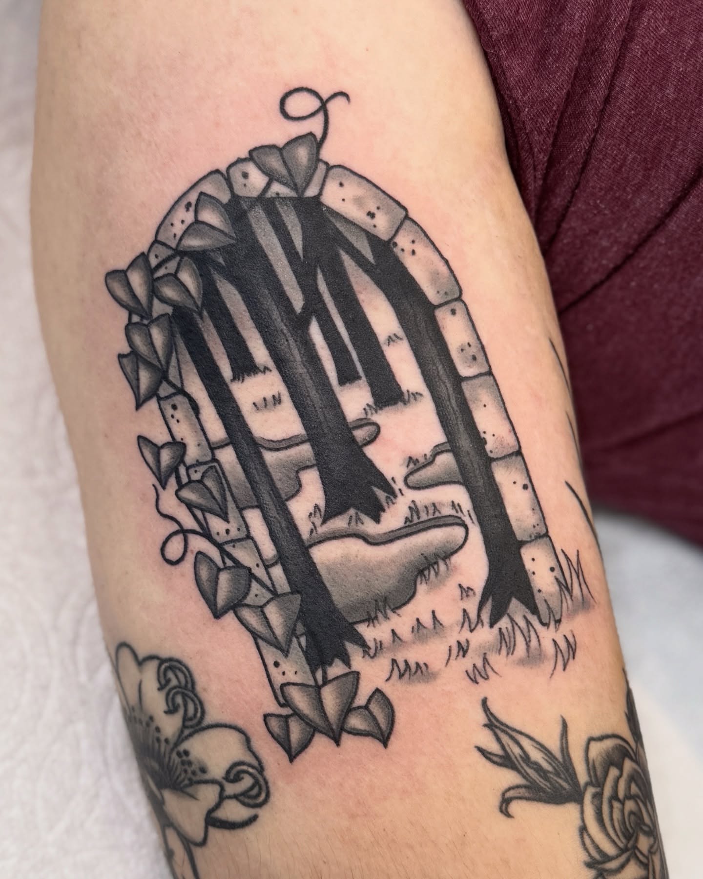 Forest scene black and grey tattoo on the forearm by Nia (Knee-uhh) 🦷