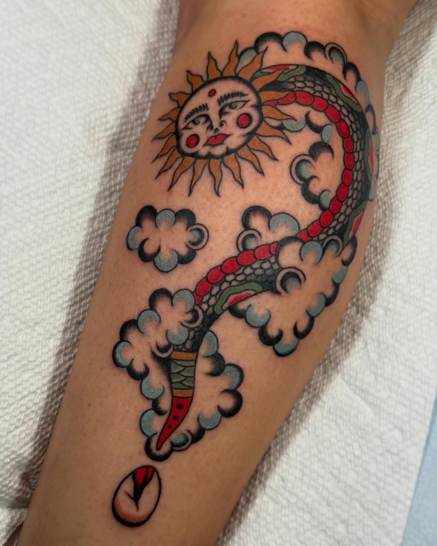 Tattoo by @huero_culero — american_traditional, dotwork