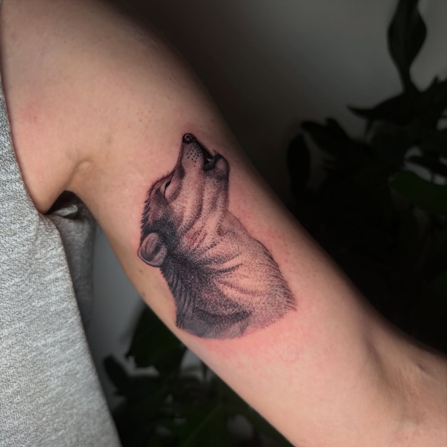 Tattoo by @tattoosbyps — dotwork, realism