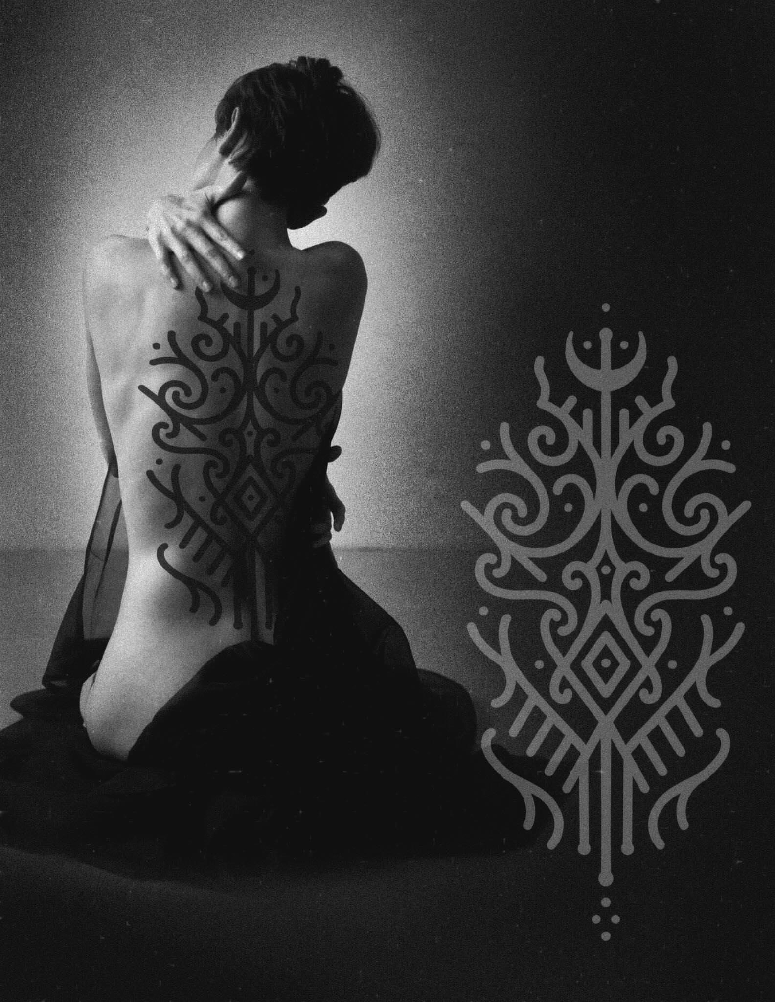 Tattoo by @sanctumsenunatattoo — tribal