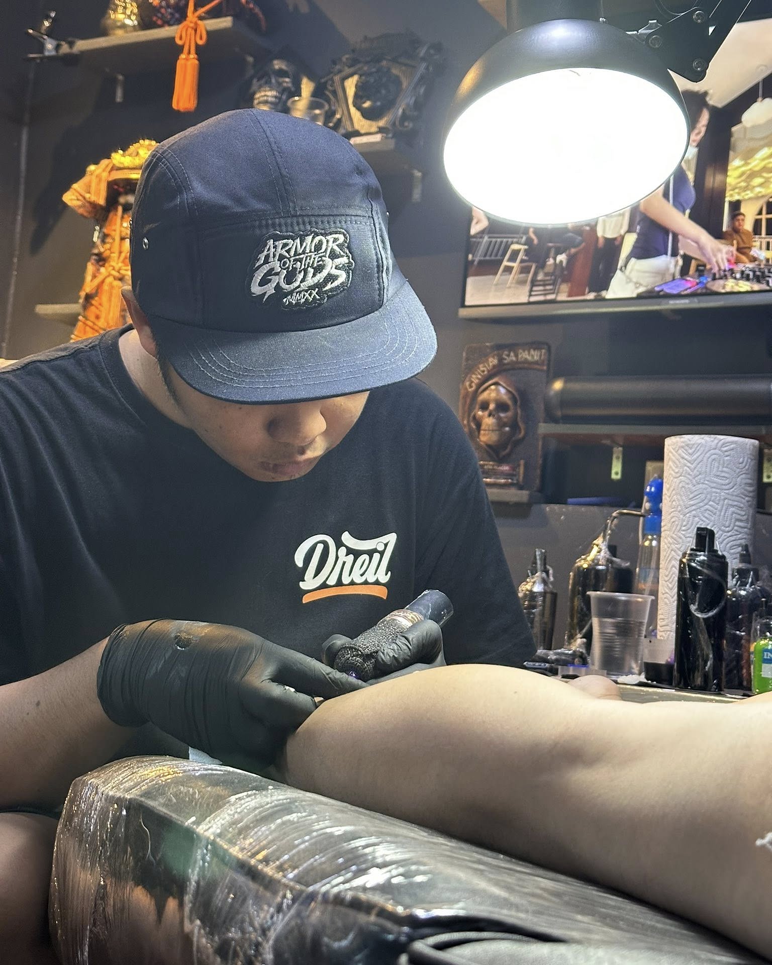 Tattoo artist American traditional tattoo on the forearm by Stephen Degracia