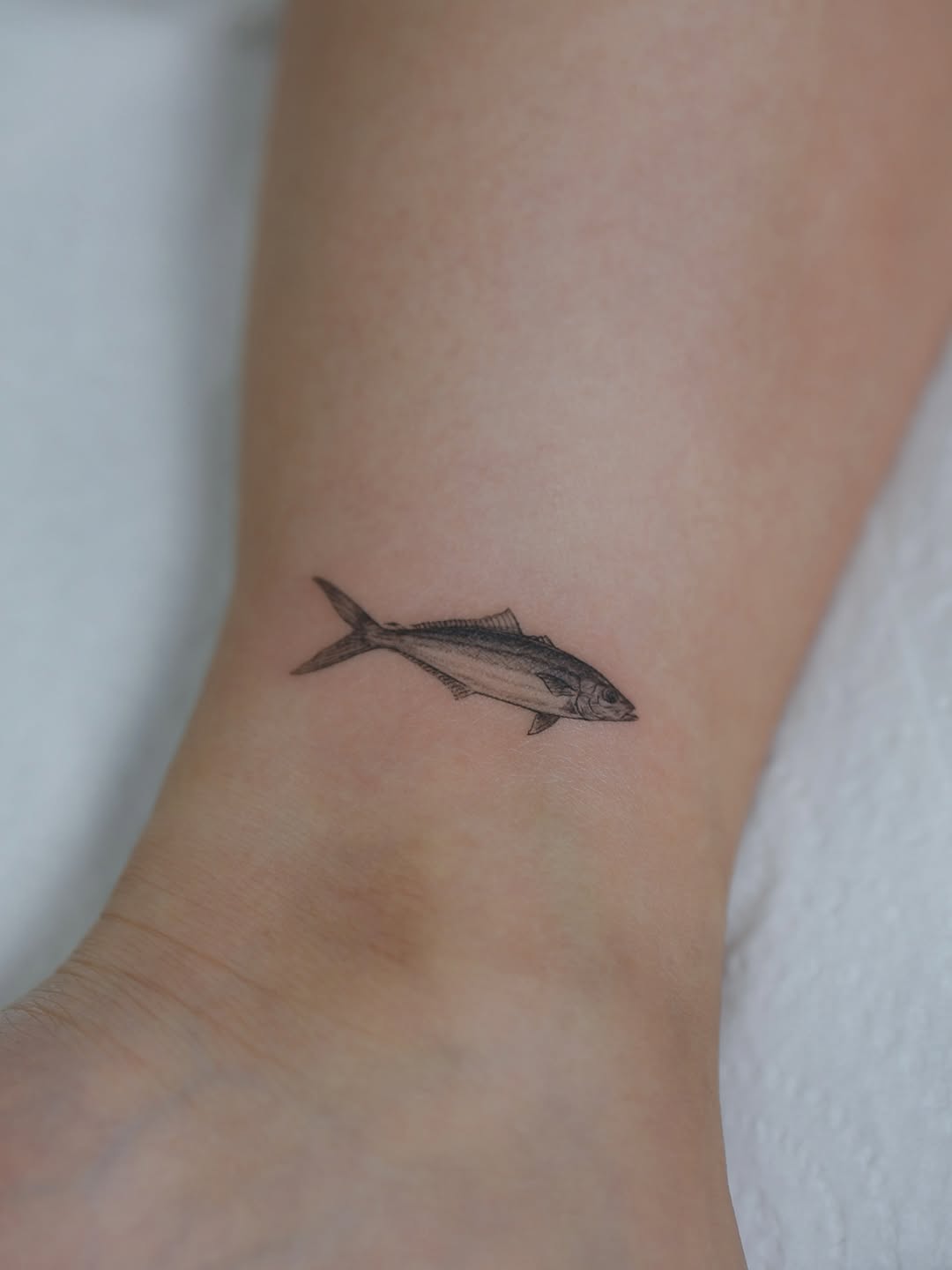 Tattoo by @ink_bijou β fine_line, realism