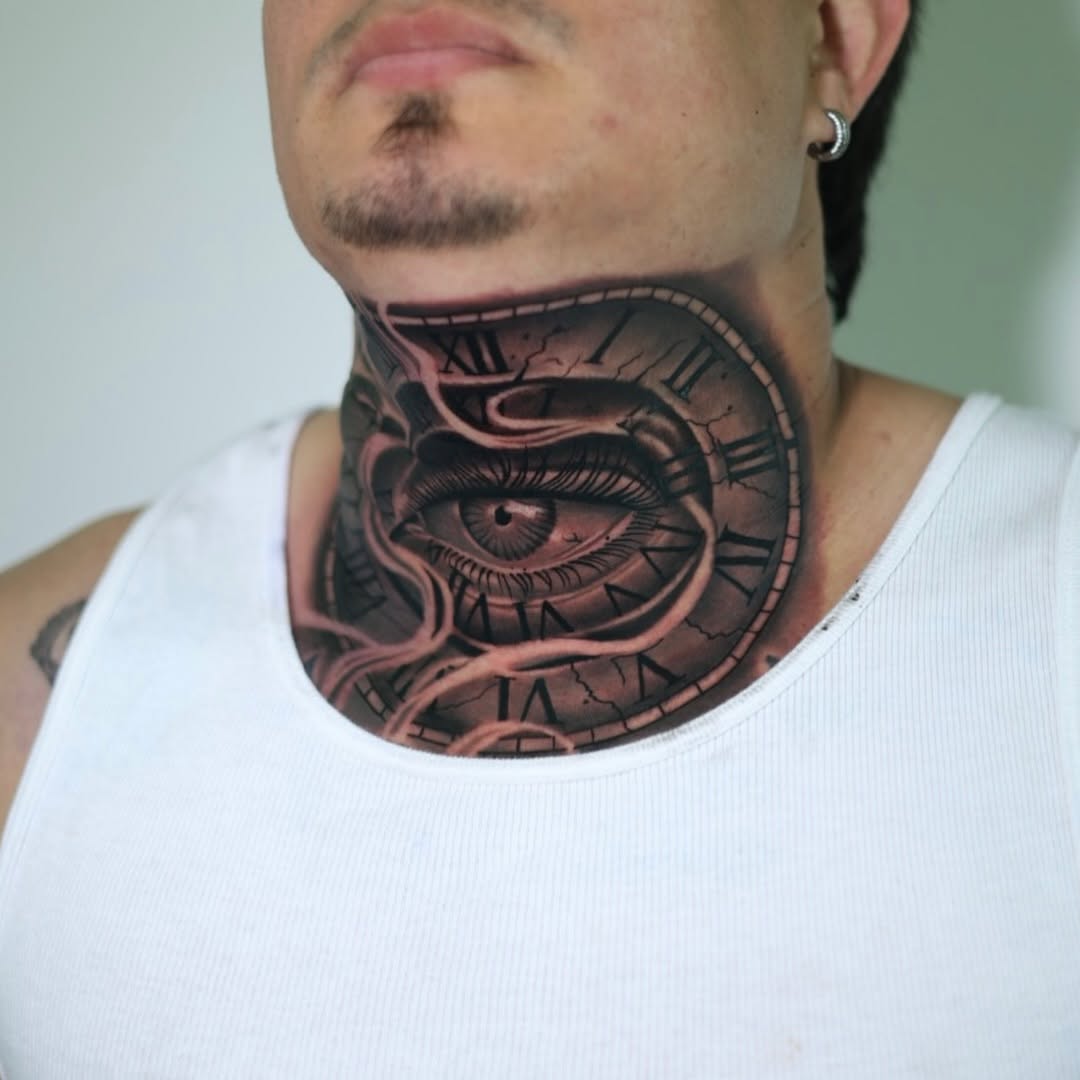 Tattoo by @tiagoink__ — realism, black_and_grey