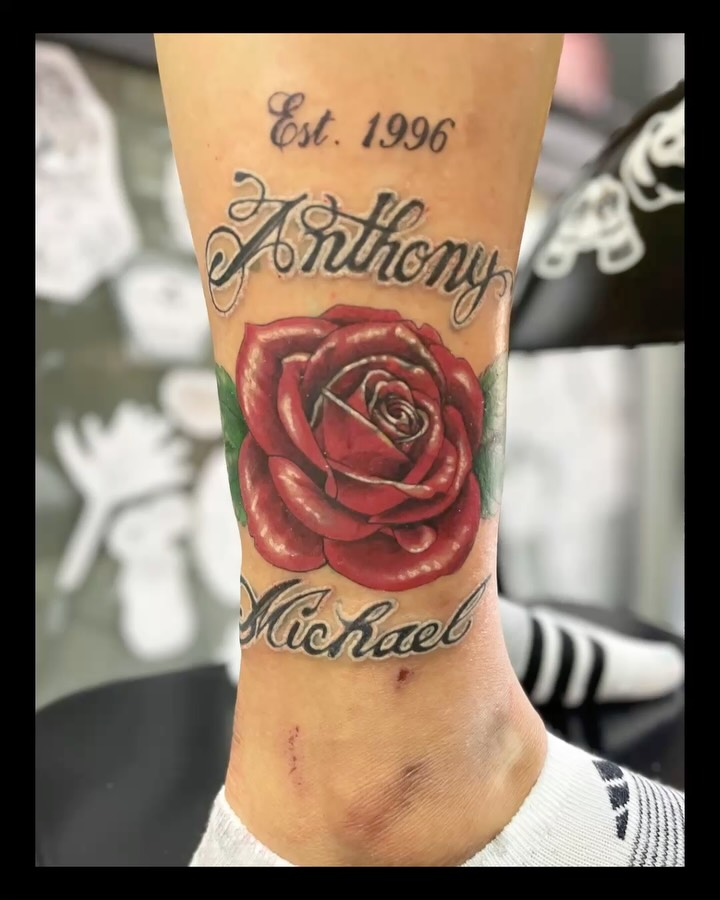 Tattoo by @sheilarosita.tats โ realism