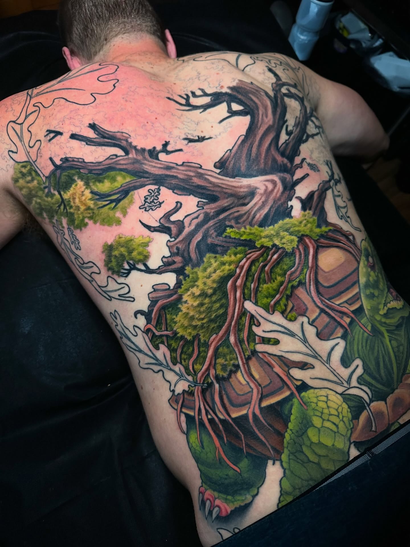 Tattoo by @t_burtz — realism, dotwork