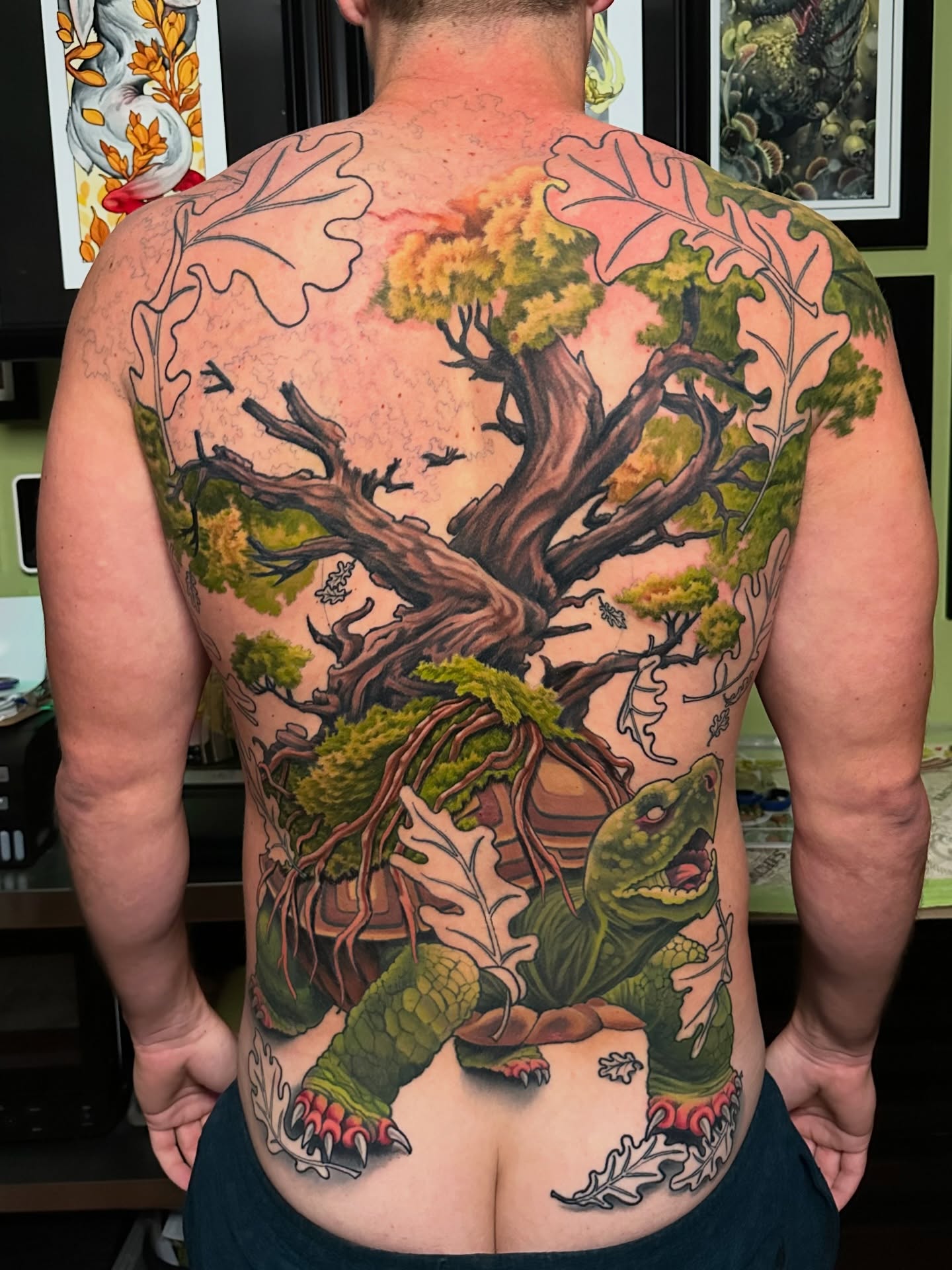 Tattoo by @t_burtz — realism, dotwork