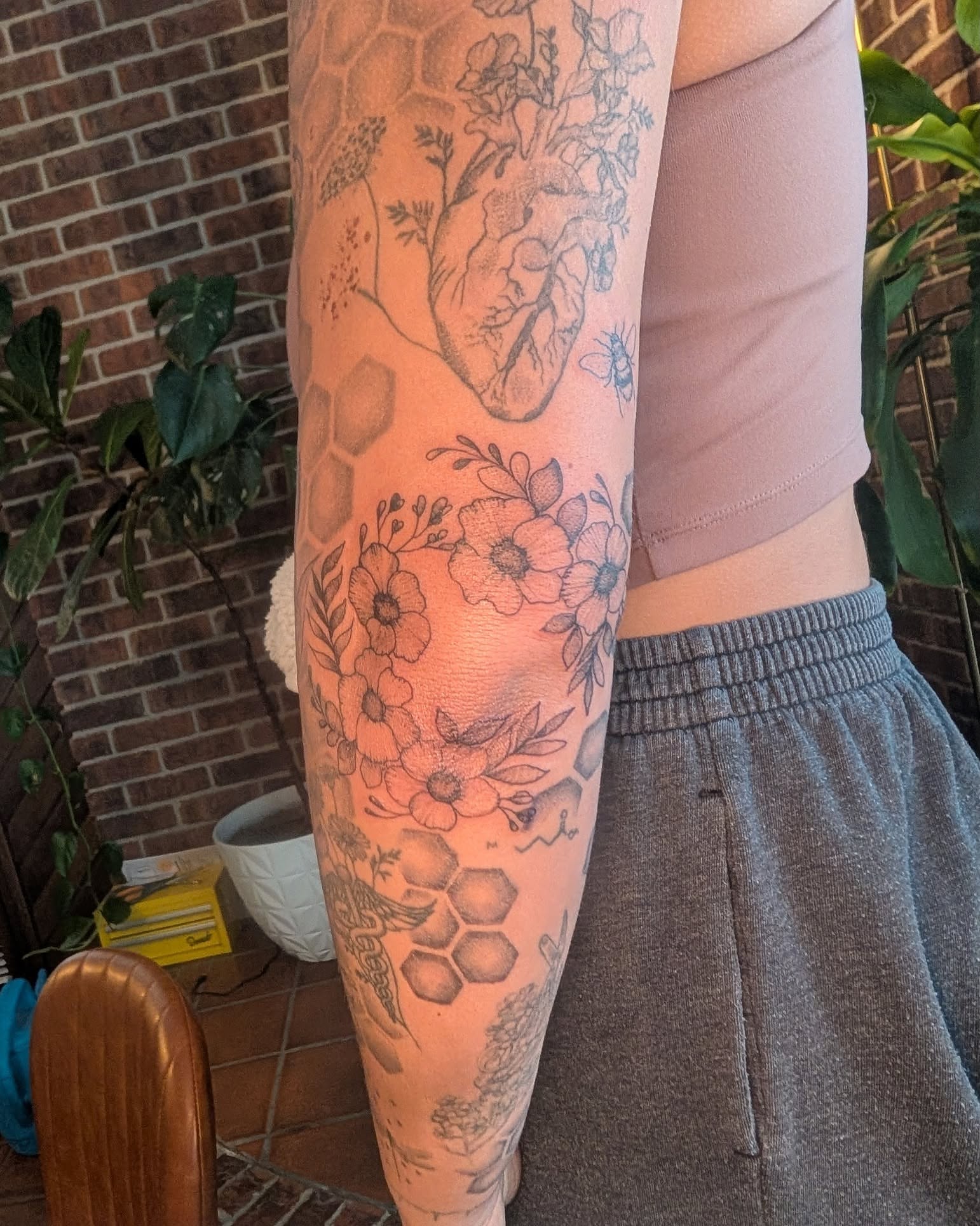 Tattoo by @tattoosbyminda โ black_and_grey
