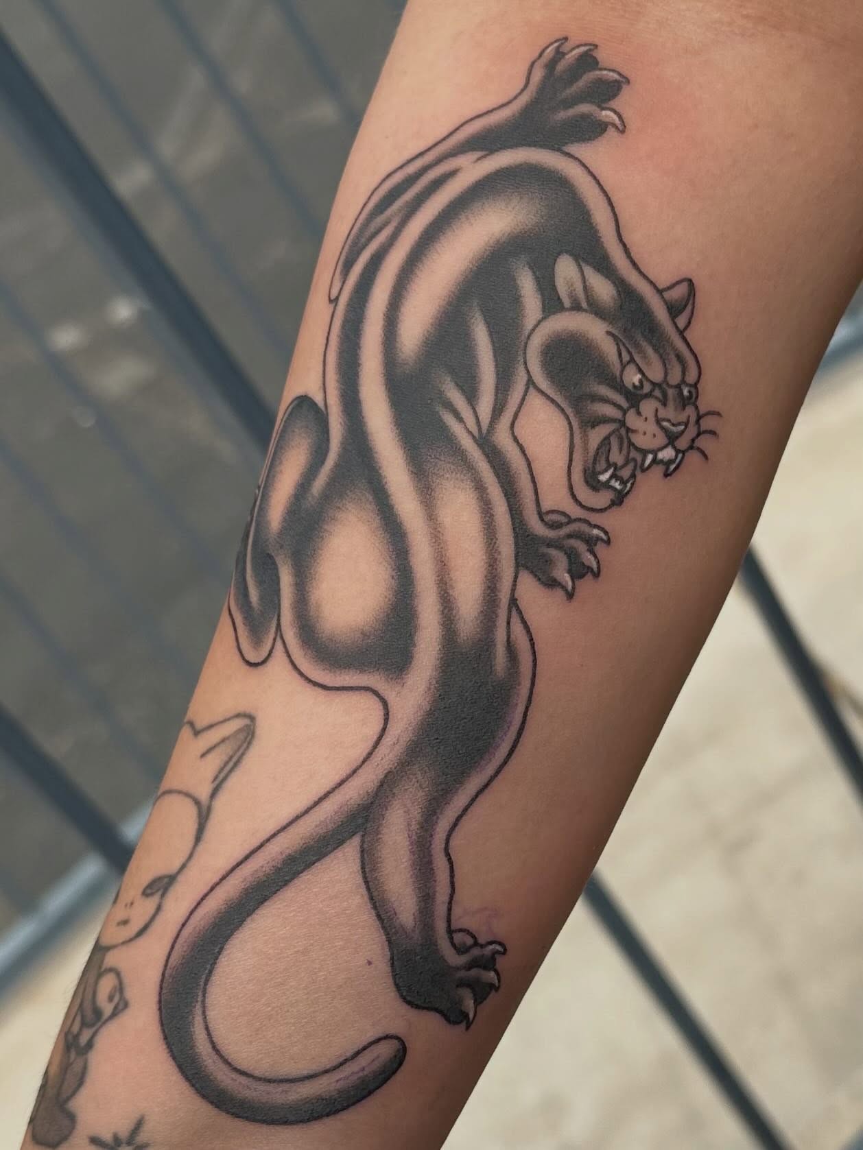 Tattoo by @leslieluck — black_and_grey