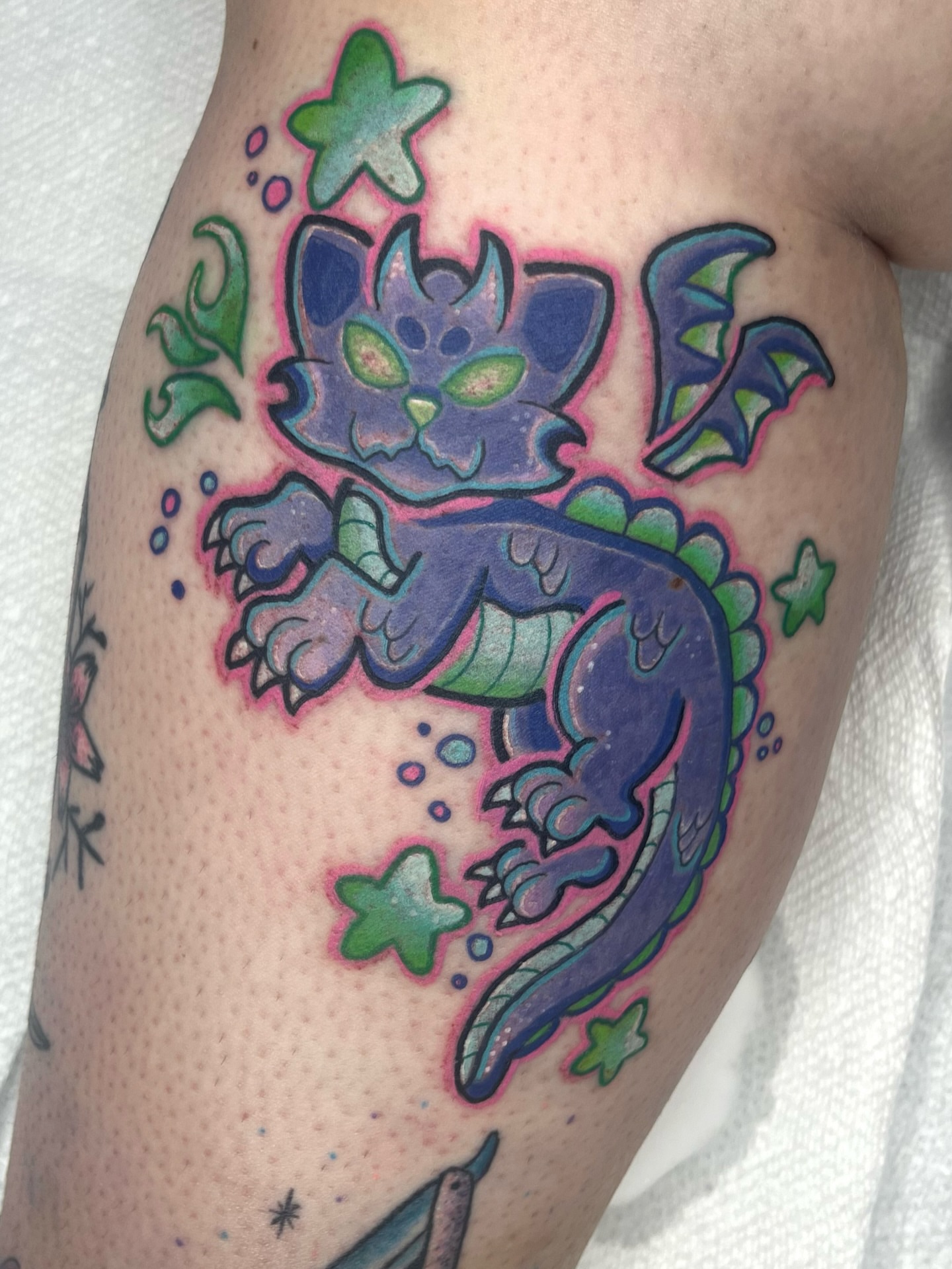 Tattoo by @oliveoiltattoos โ new_school, dotwork