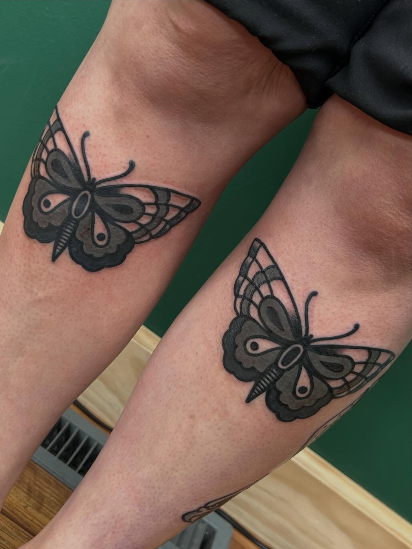 Tattoo by @adriangodoy84 — black_and_grey