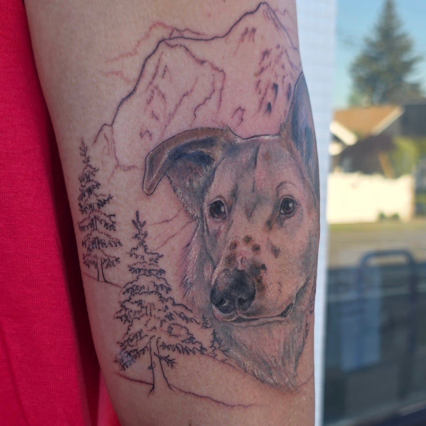Tattoo by @girlroni — realism