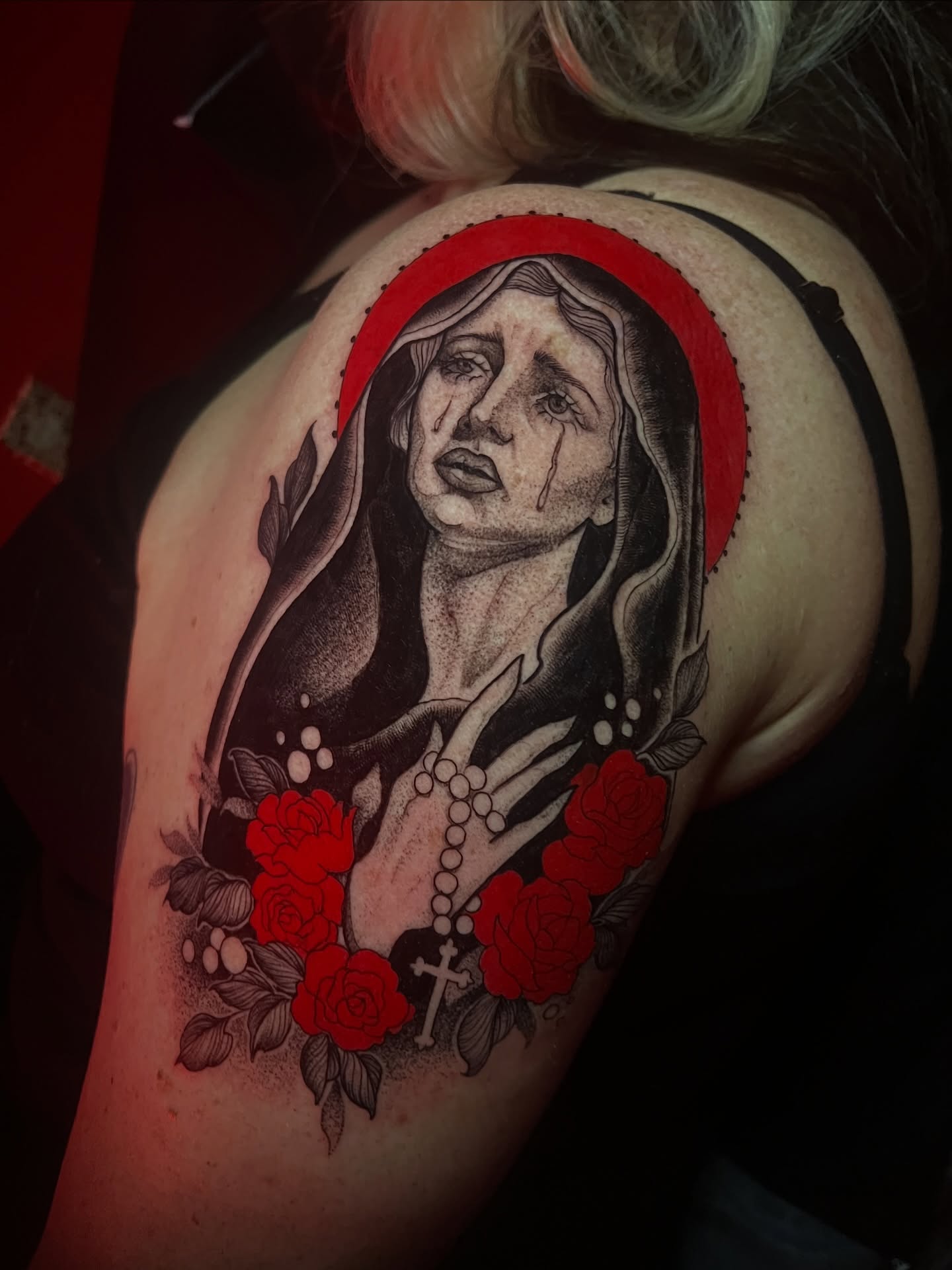 Religious figure dotwork tattoo on the shoulder by πΊπππππ π»πππππππ