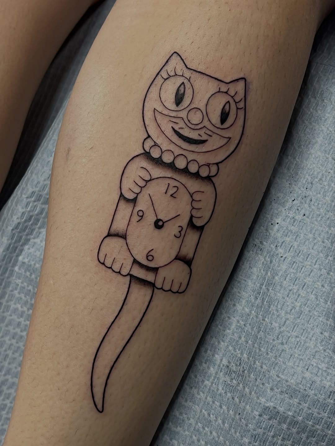 Tattoo by @madaciide — new_school