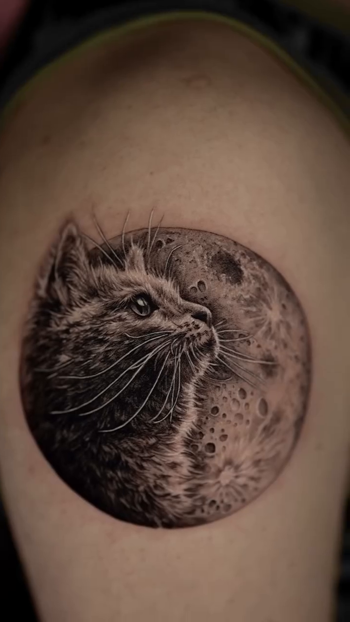 Tattoo by @zinktattoozac — realism, black_and_grey