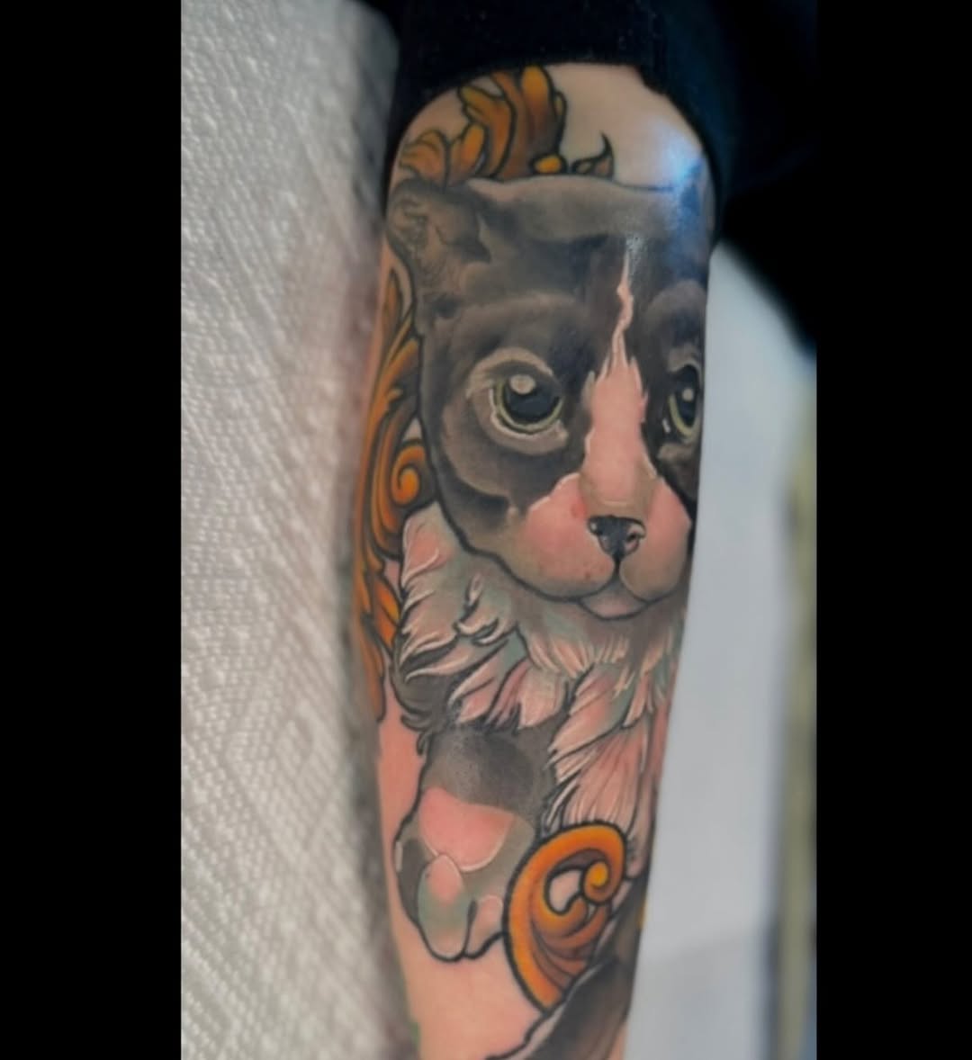Tattoo by @hauntresshannahtattoo โ realism, neo_traditional
