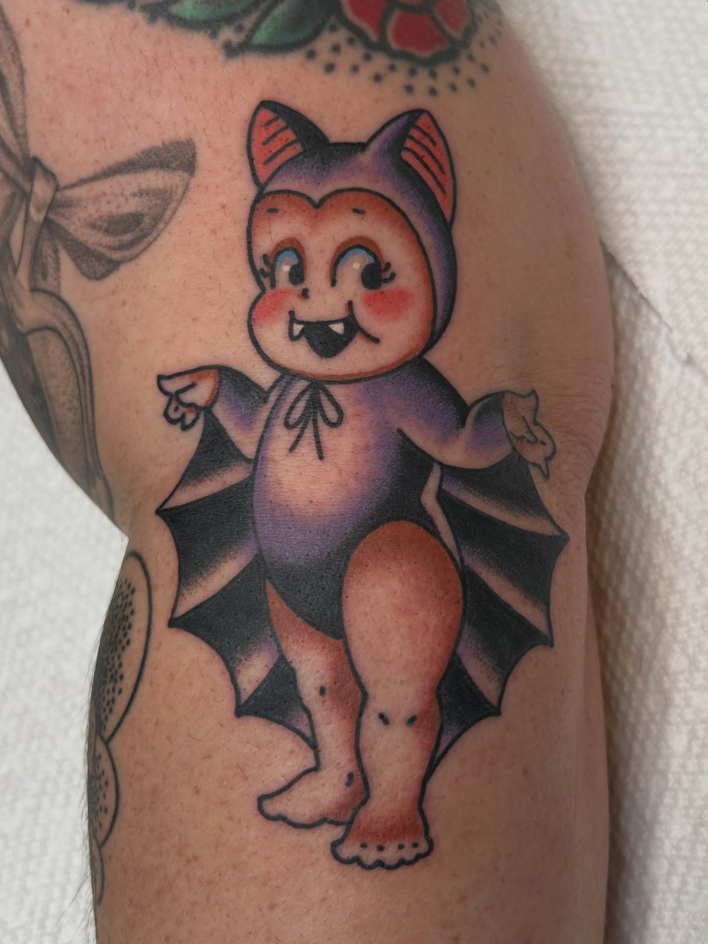 Tattoo by @laurenalexandralux — new_school, illustrative