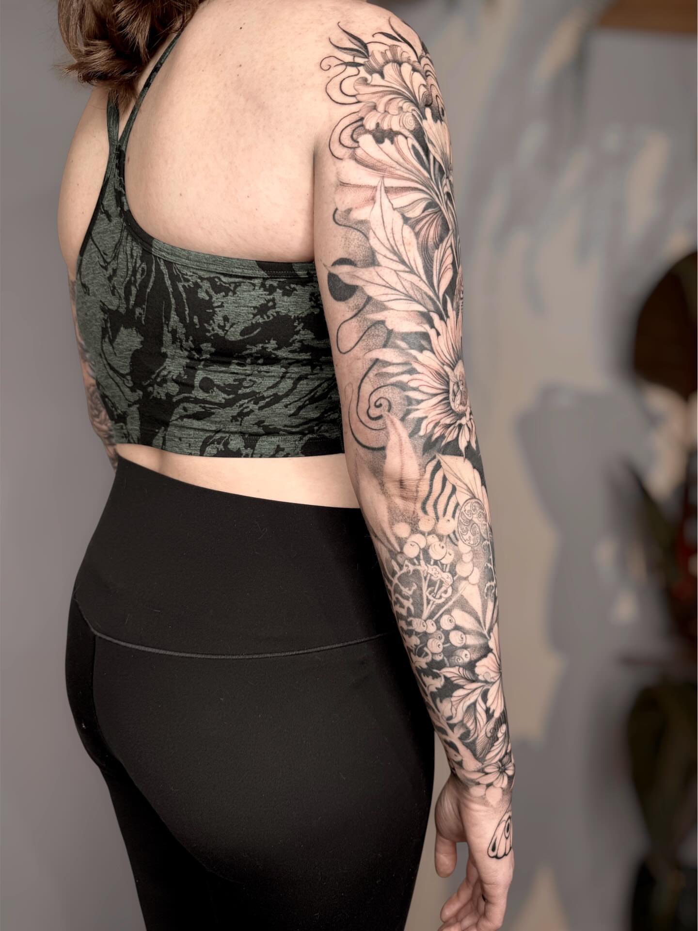 Tattoo by @slaubcreation — black_and_grey