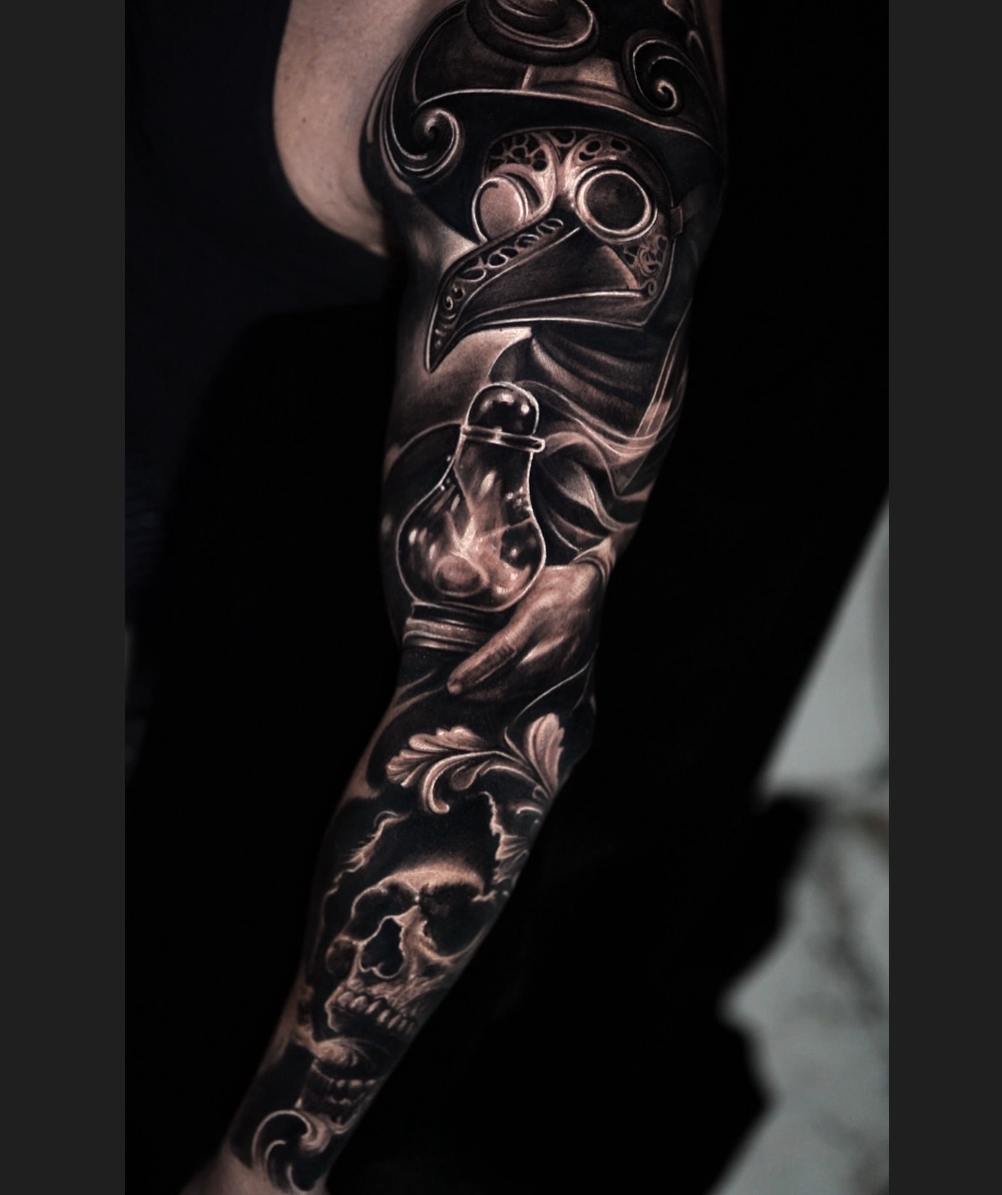 Plague doctor realism tattoo on the forearm by π¨π»βπ¨Ever luis Rivero π¨π»βπ¨