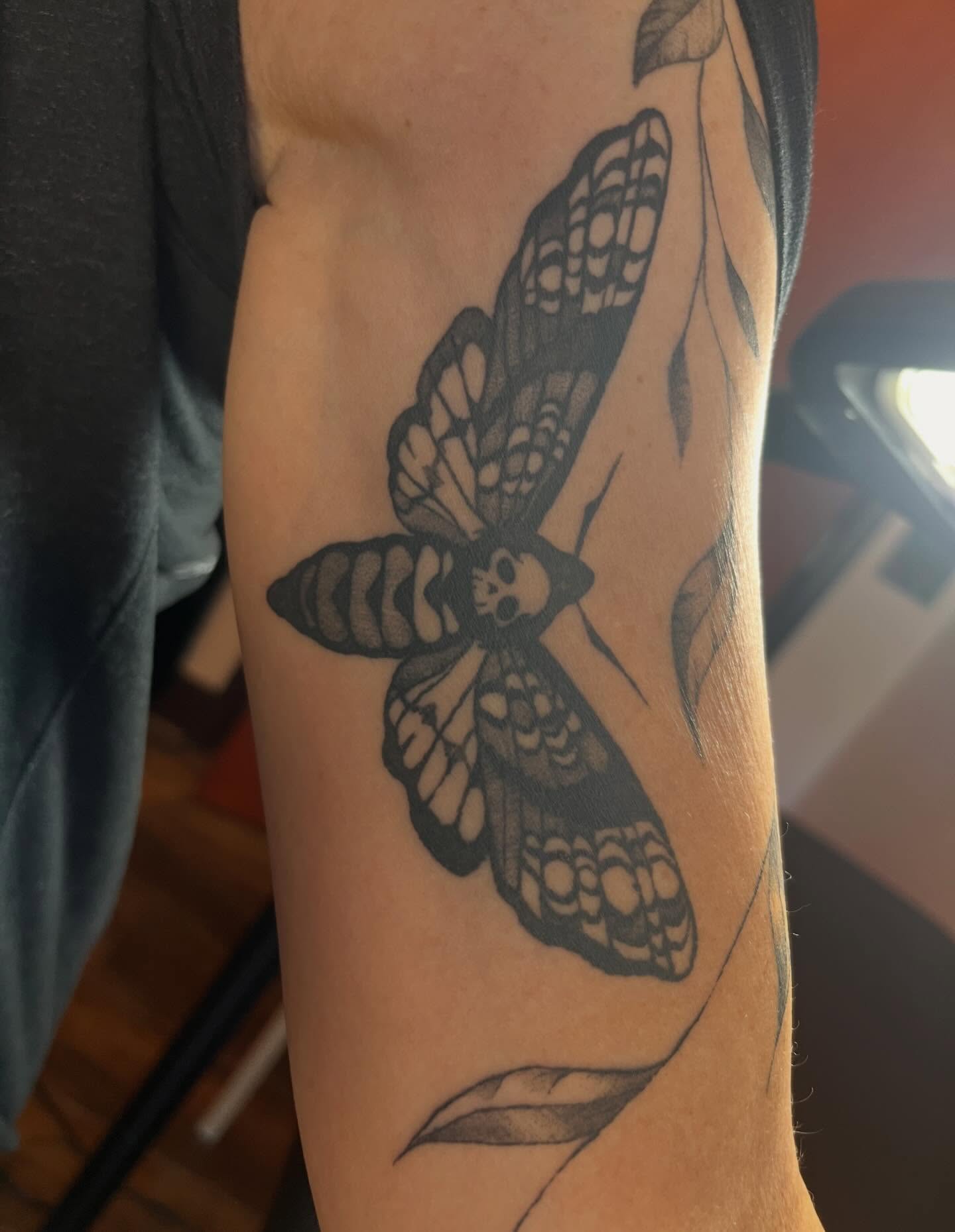 Tattoo by @audreywallacetattoo — black_and_grey