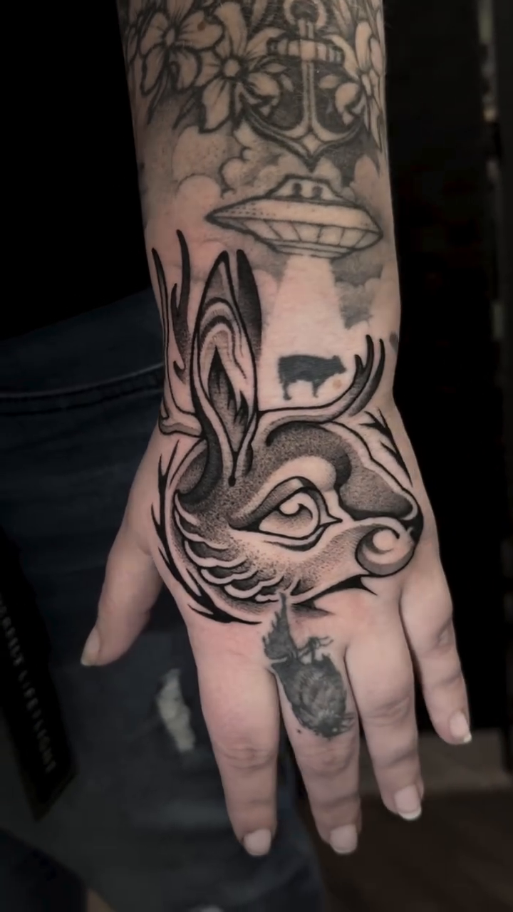 Tattoo by @l0ufio β black_and_grey, dotwork