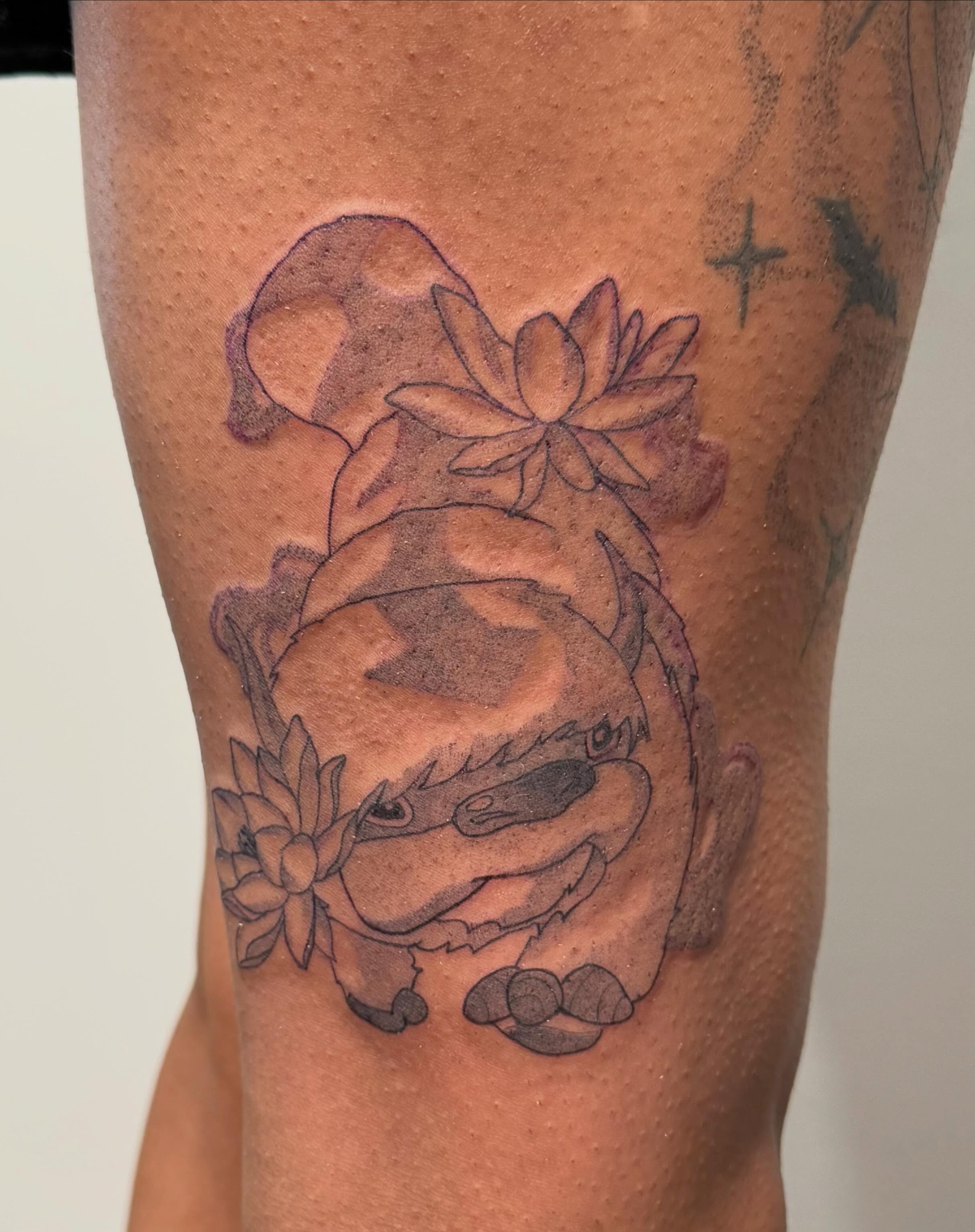 Tattoo by @maddyctattoos — black_and_grey