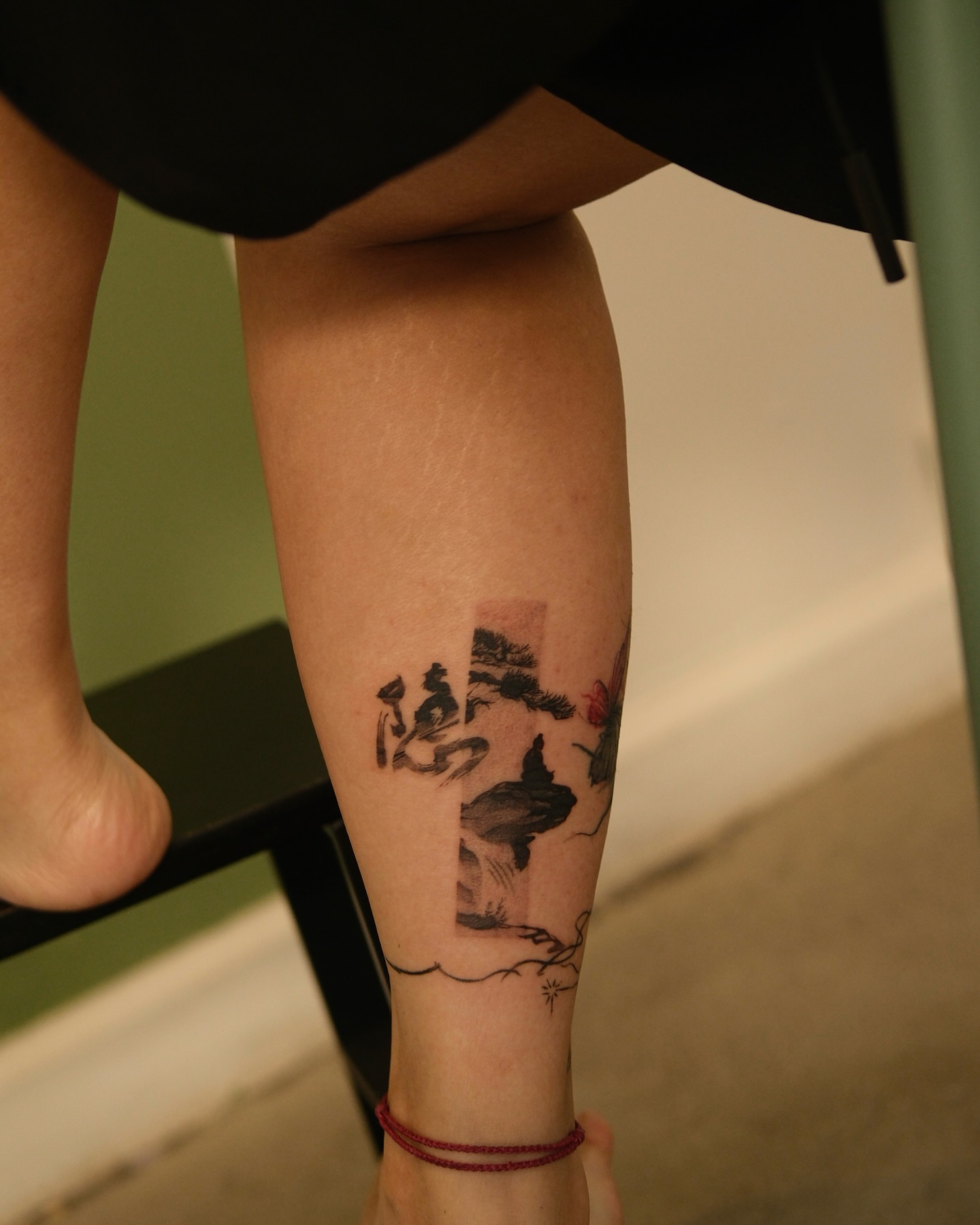 Tattoo by @numbandinked — black_and_grey