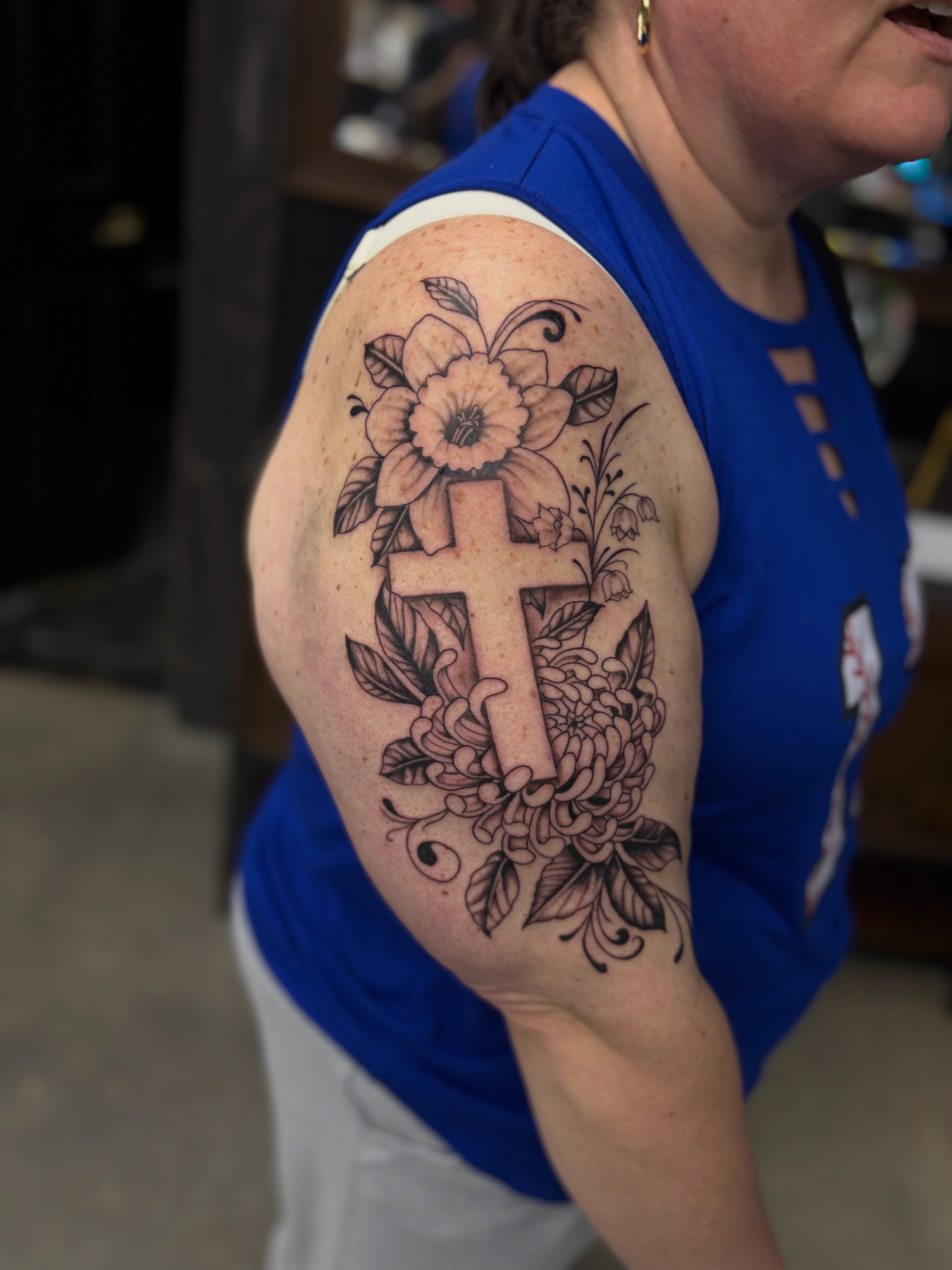 Tattoo by @moogietats — black_and_grey