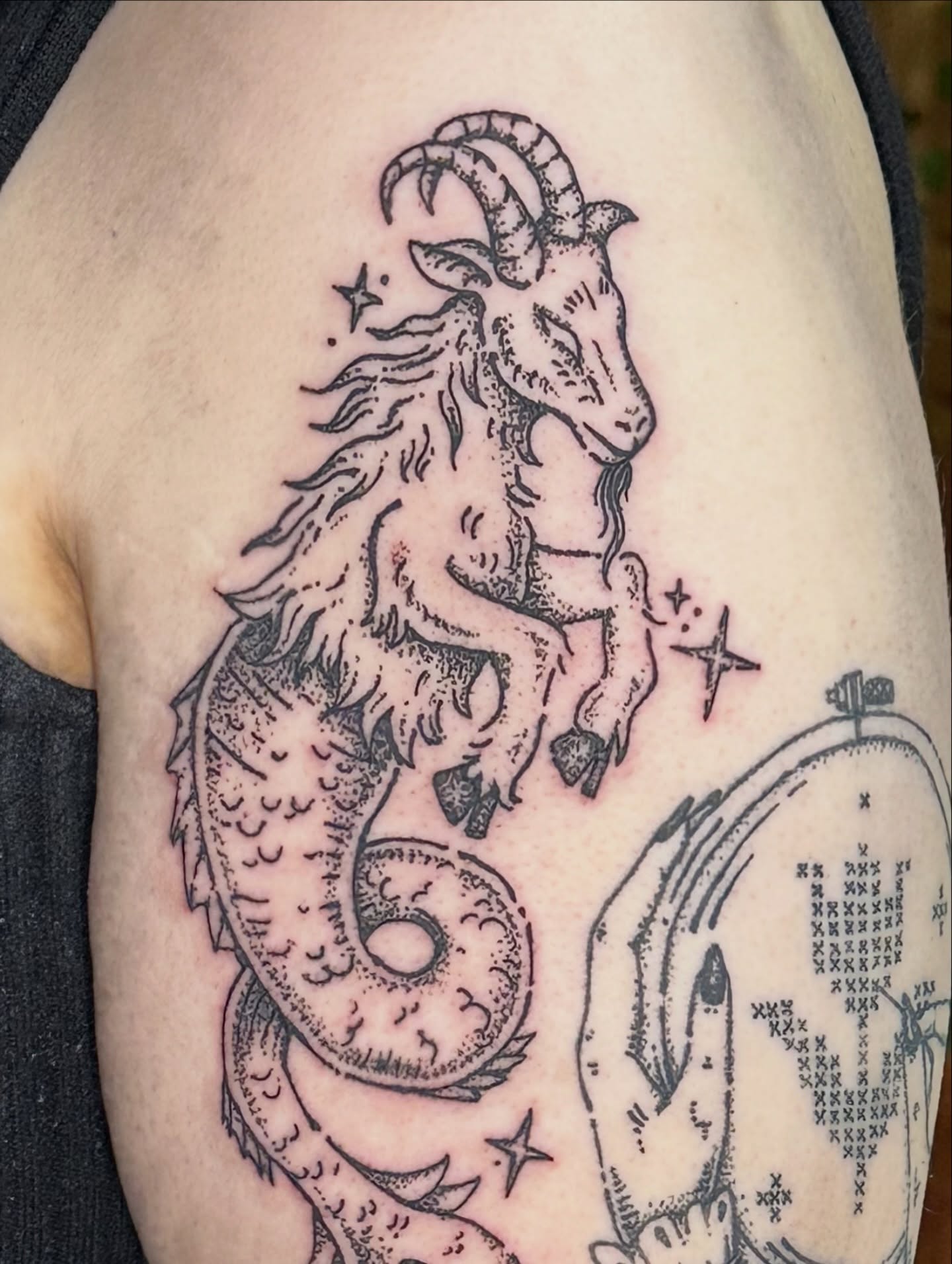 Goat and dragon dotwork tattoo on the thigh by Fleur ๐ฅ