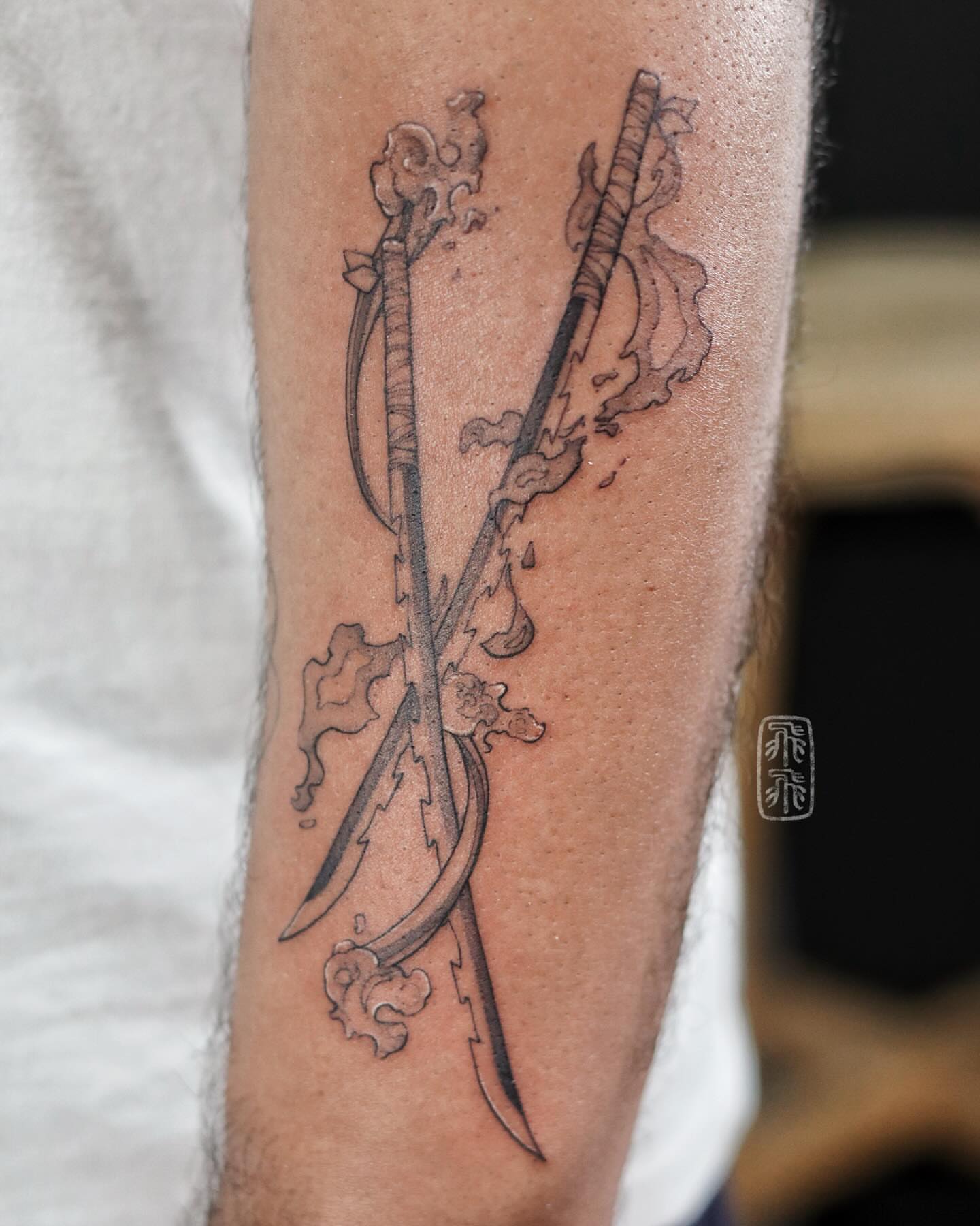 Tattoo by @phoebe_doartink — black_and_grey