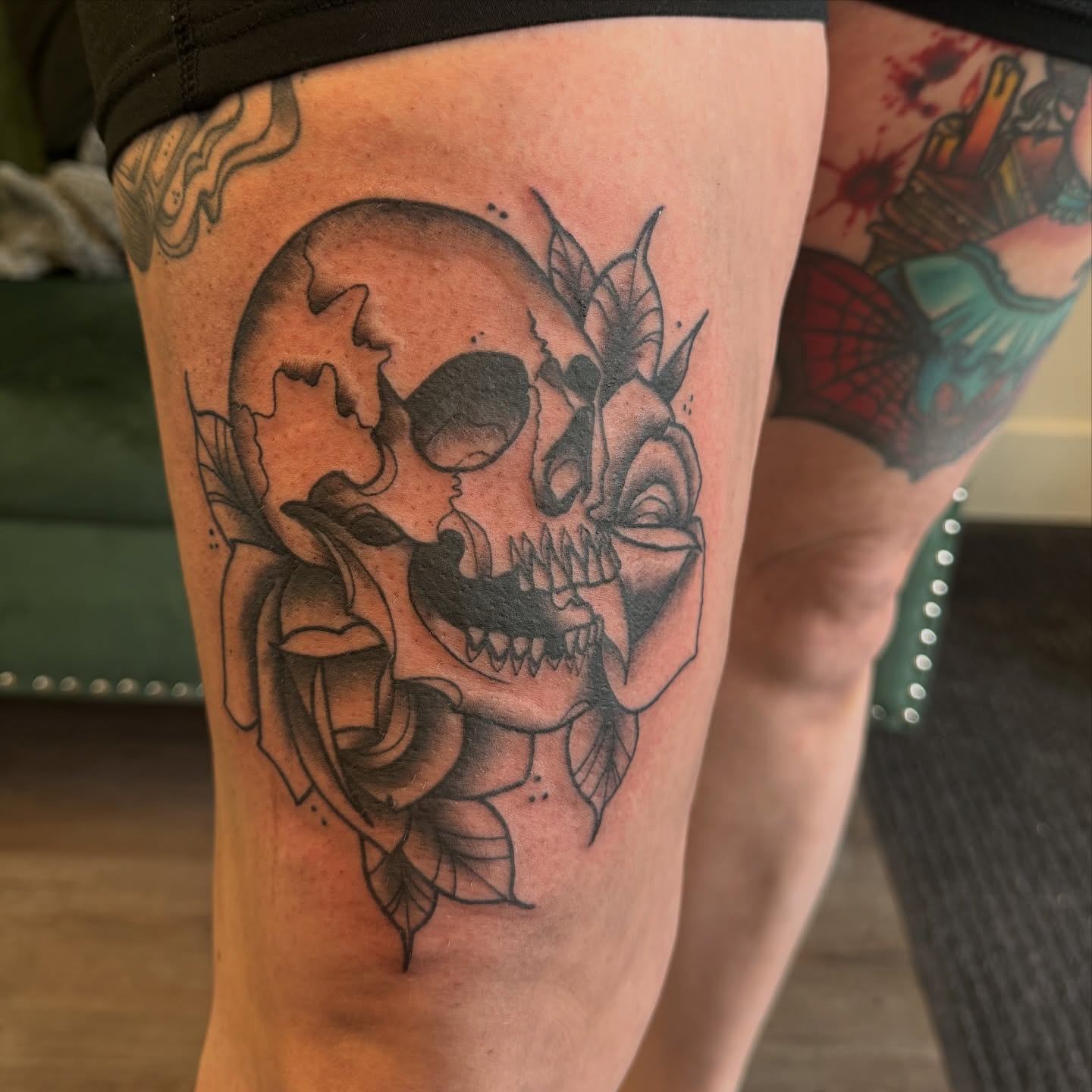 Tattoo by @mylenemassacre — black_and_grey