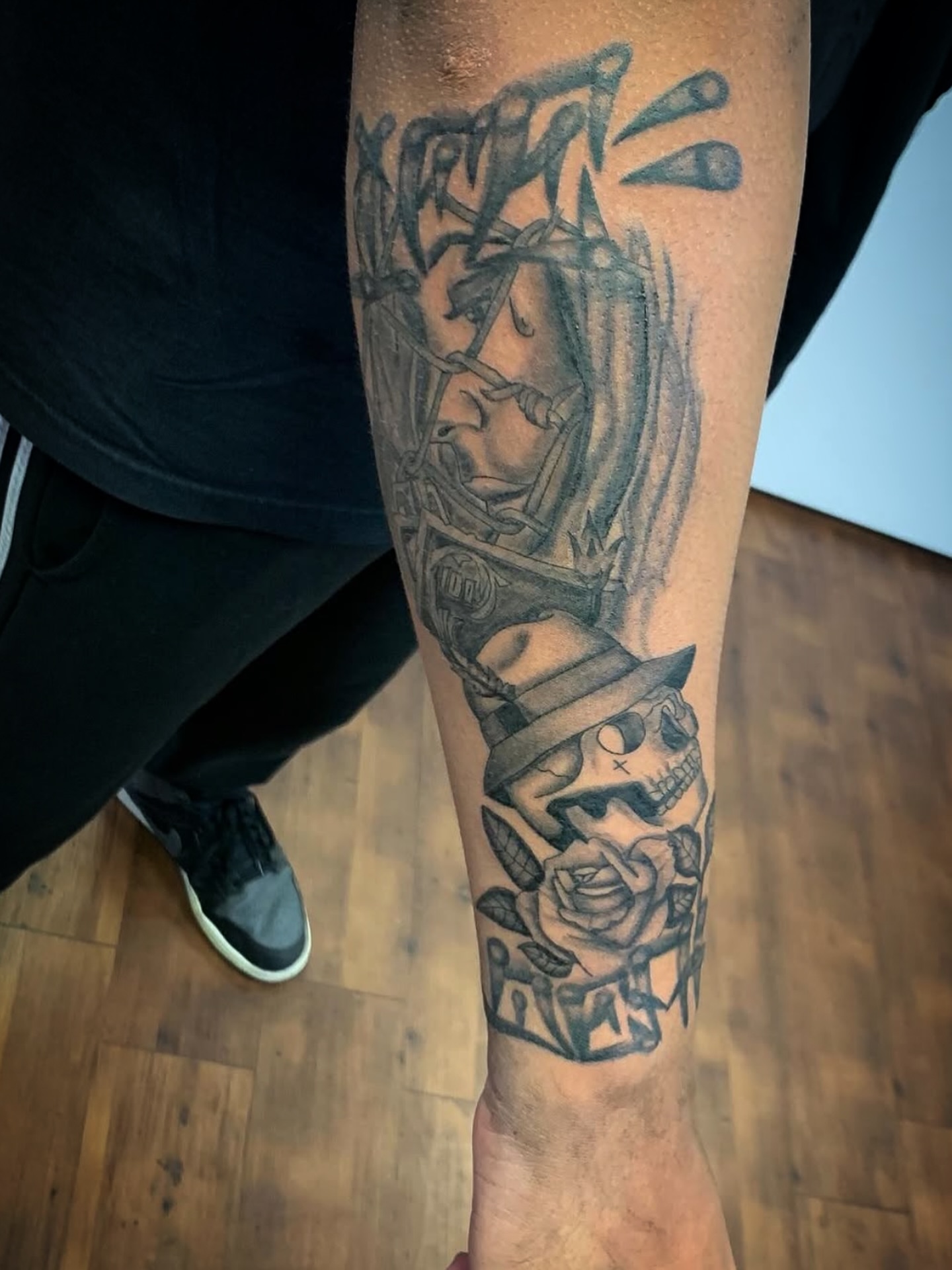 Tattoo by @the_tatuador265 β black_and_grey