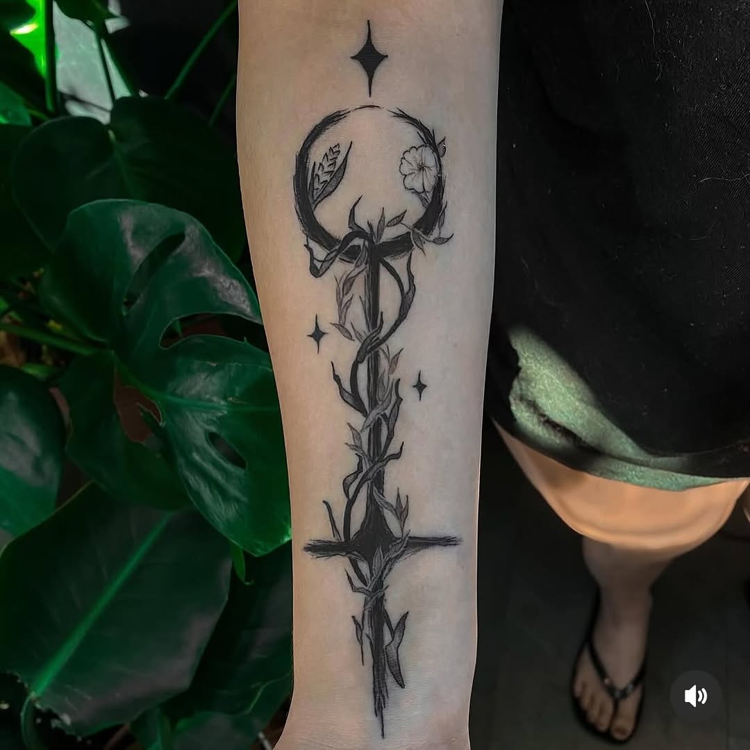 Tattoo by @gitta_mikk_tattoo — black_and_grey, illustrative