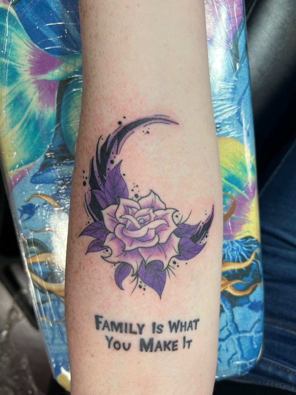 Family quote dotwork tattoo on the forearm by ๐๐ฒ๐ต๐ ๐๐ช๐พ๐ป๐ฒ๐ต๐ช ๐ฃ๐ช๐ฝ๐ฝ๐ธ๐ธ๐ผ