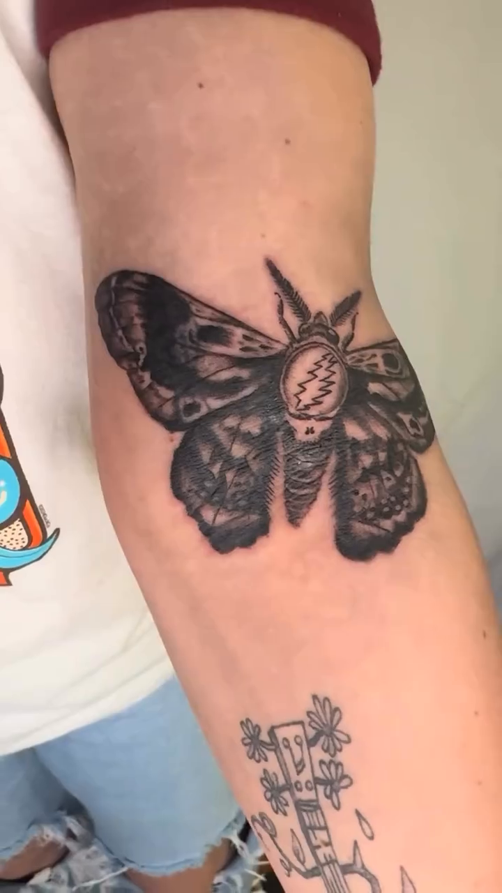 Tattoo by @papamule_ — black_and_grey, realism