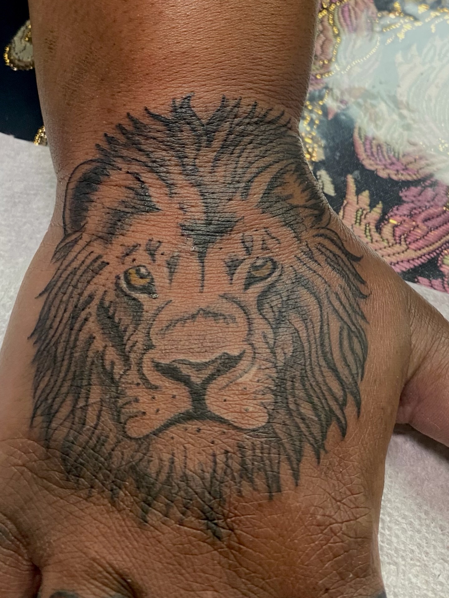 Lion realism tattoo on the hand by Giuseppe T.C.