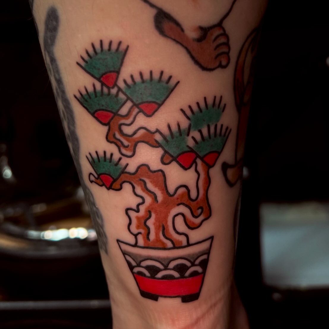 Tattoo by @fokqueenie — american_traditional