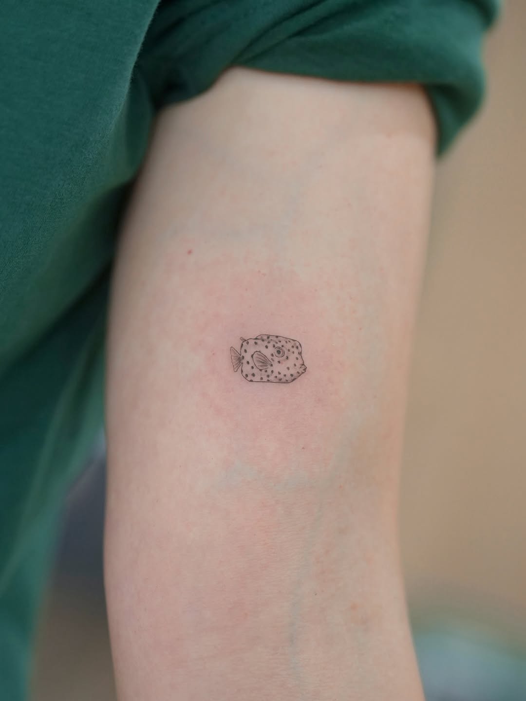 Tattoo by @ink_bijou β fine_line, minimalist