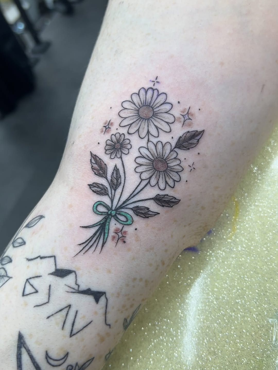 Tattoo by @8thelementtattoo — fine_line, minimalist