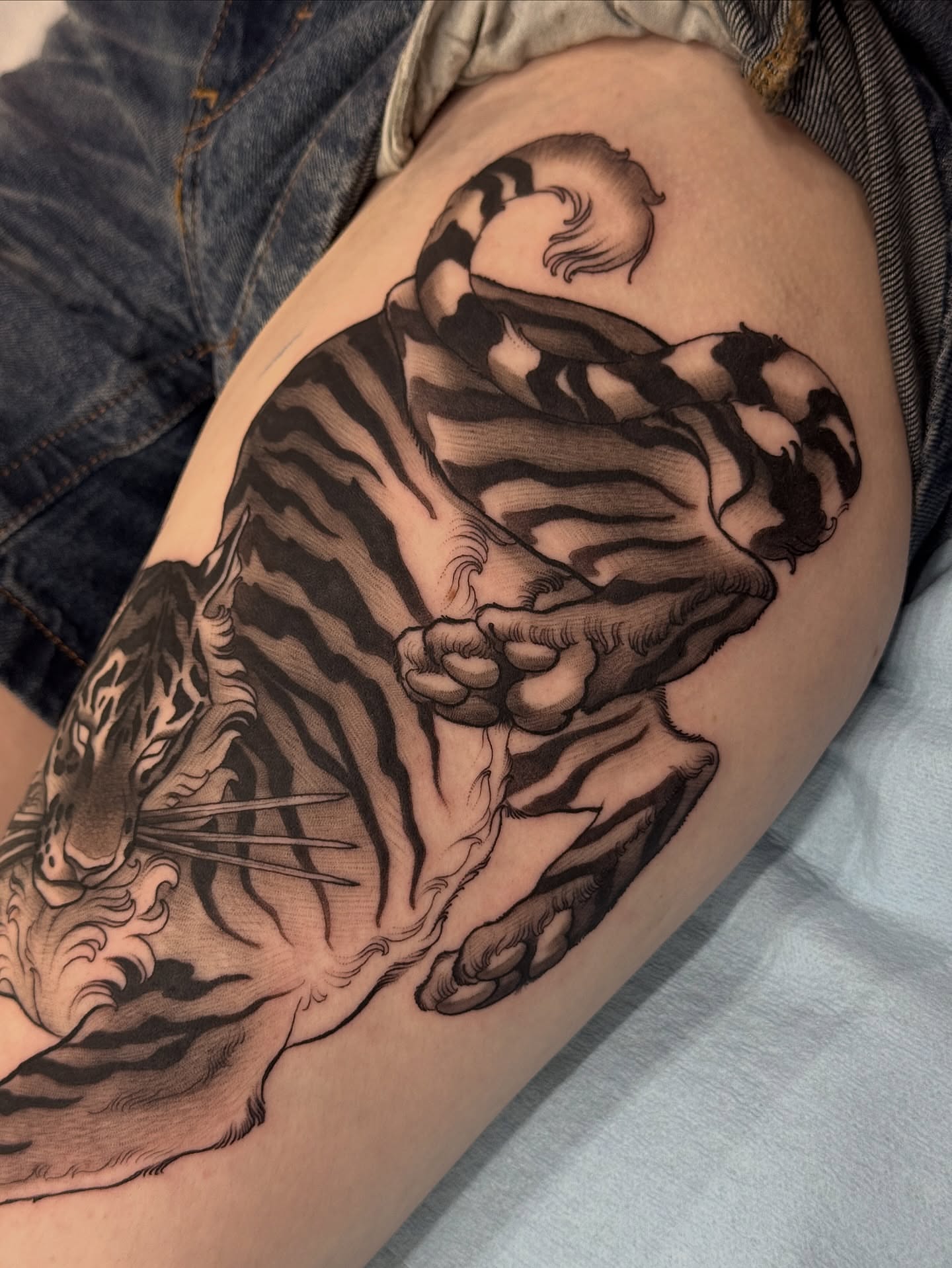 Tattoo by @lady.blackwell.tattoos β black_and_grey, realism