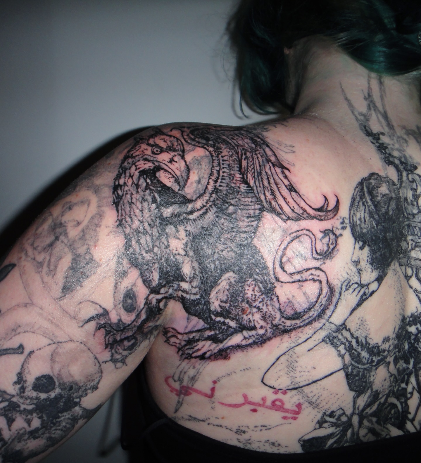 Tattoo by @dr34msc4pes — black_and_grey, realism